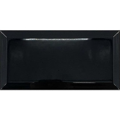 Piccadilly Black
