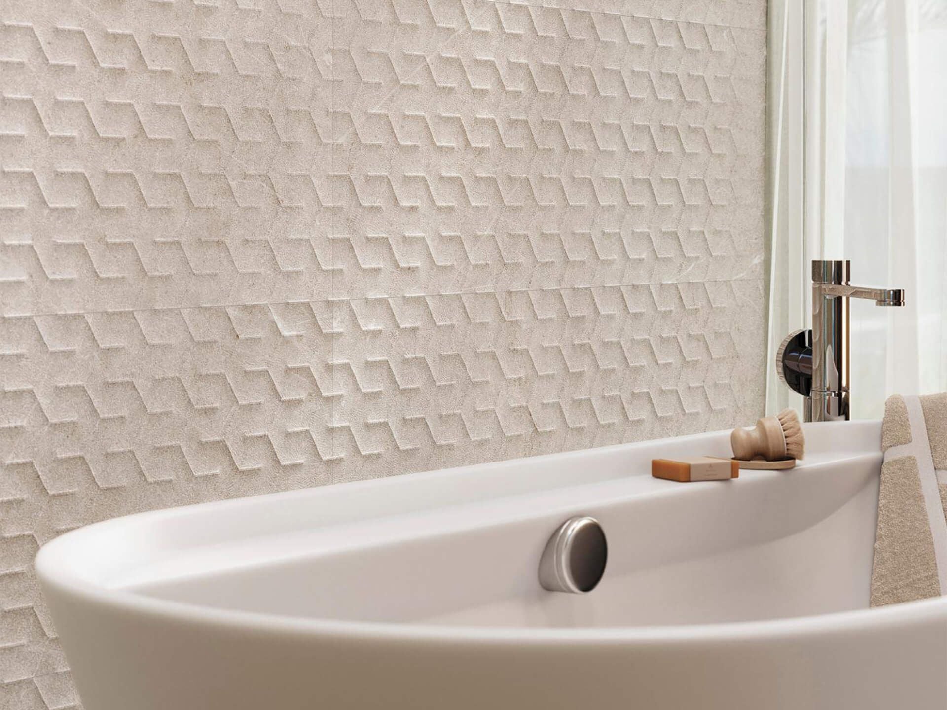 Neo Topo Saddle Wall Tile (18x47x11-mm | matt)