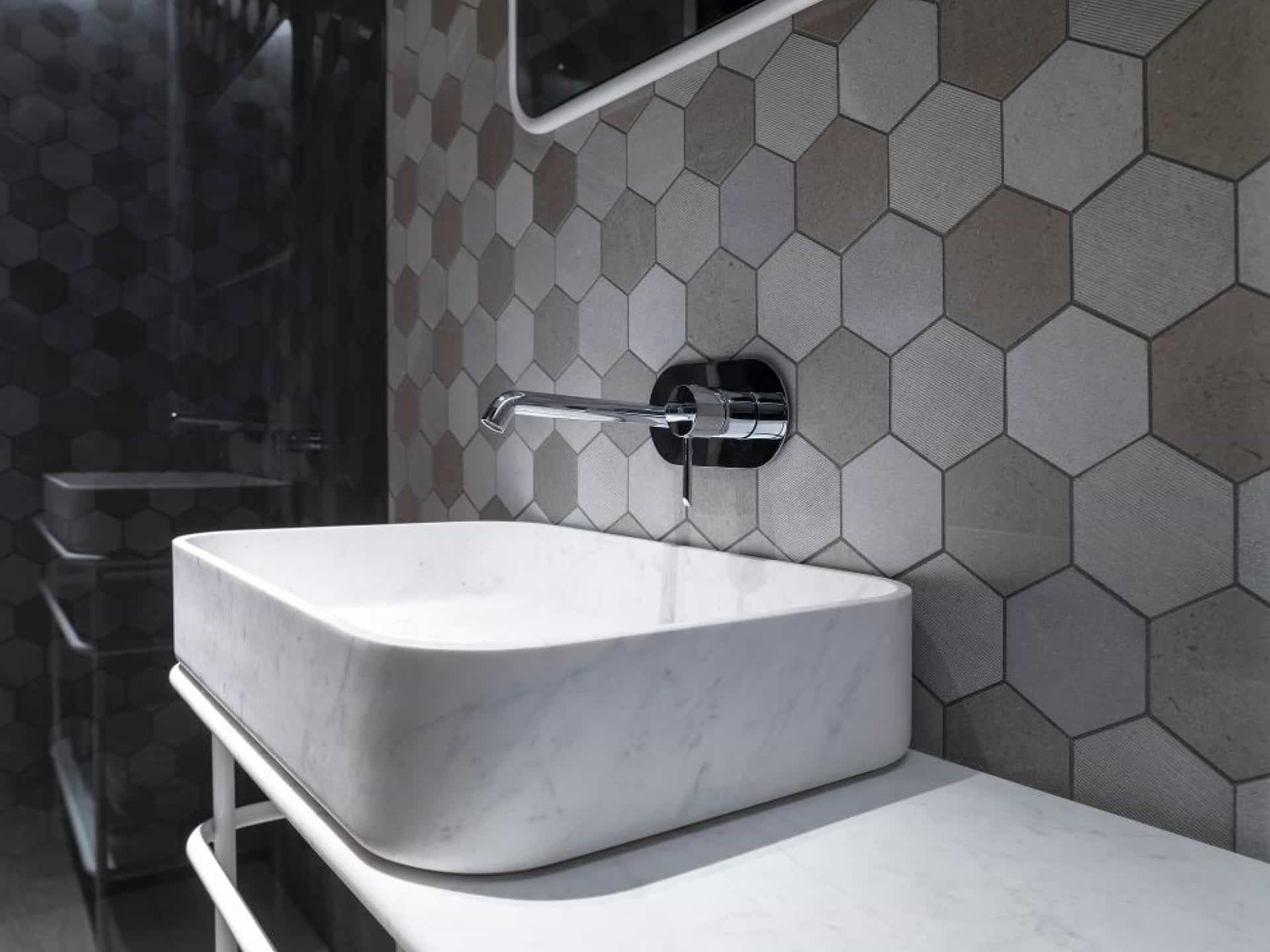 World Texture Hexagon Mosaic (10x12x8-mm | matt)