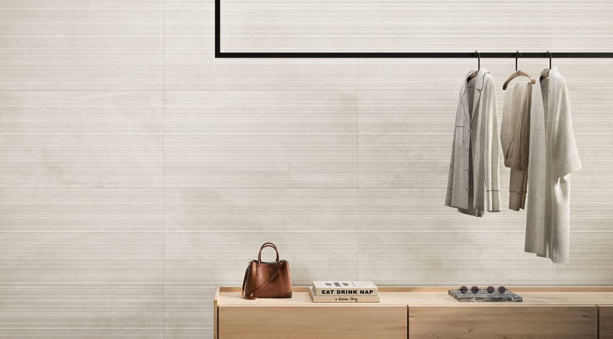 Veneer World Atelier Journey Modern Grey porcelain wall veneer, lifestyle installation view 1, 24"×48"×11/32" size. Premium porcelain for floors and walls.