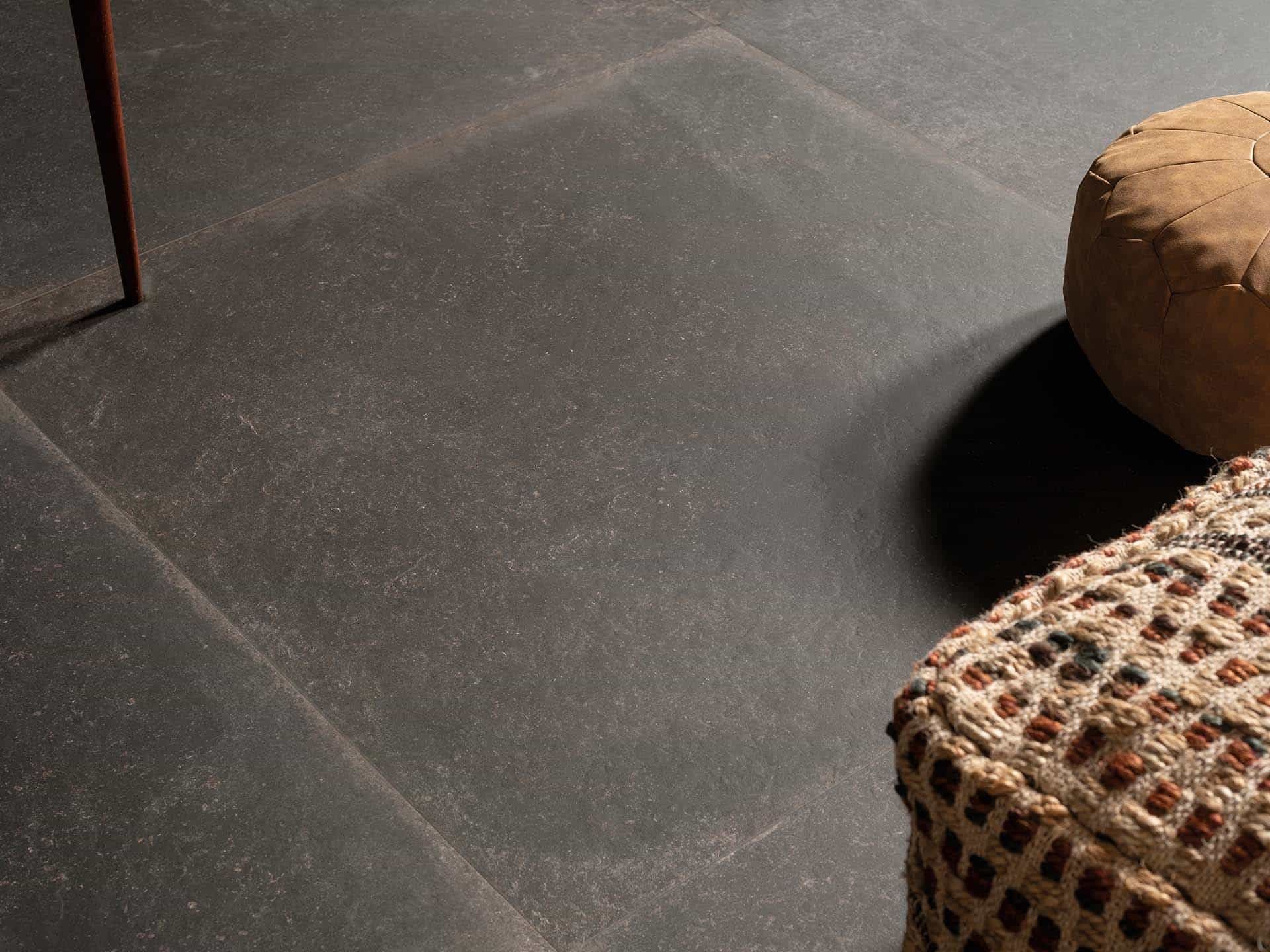 Verbier Dark Floor Tile (23x23x8.5-mm | matt)