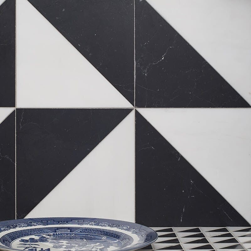 STUDIO : China Black Mcm 8 Square Mosaic (honed | 8"x8"x3/8" | straight cut)