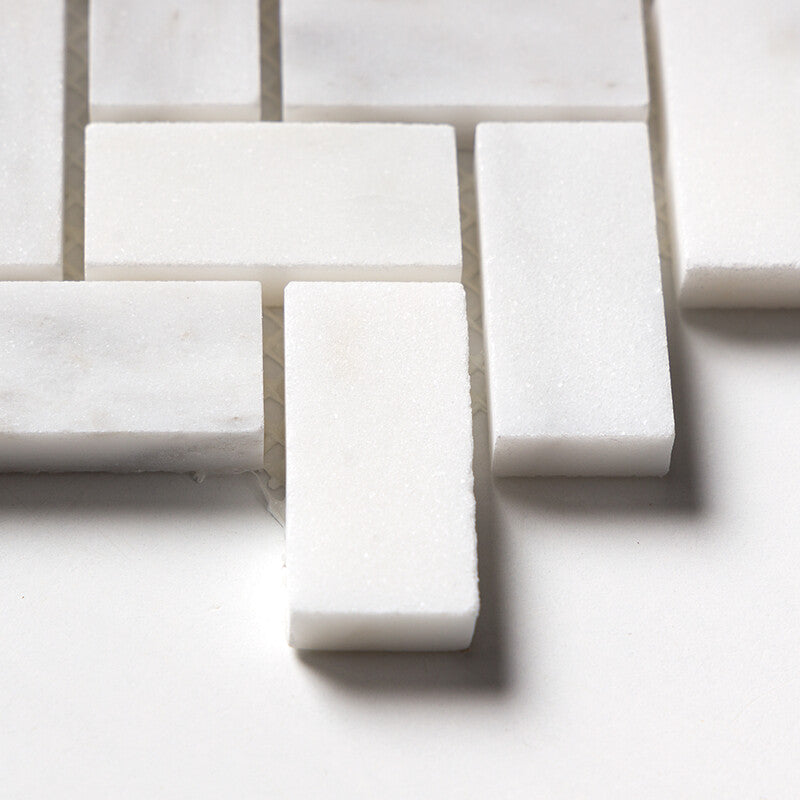 CALACATTA GOLD ROYAL : 1X2 Herringbone Mosaic (honed | 11"x11"x3/8" | straight cut)