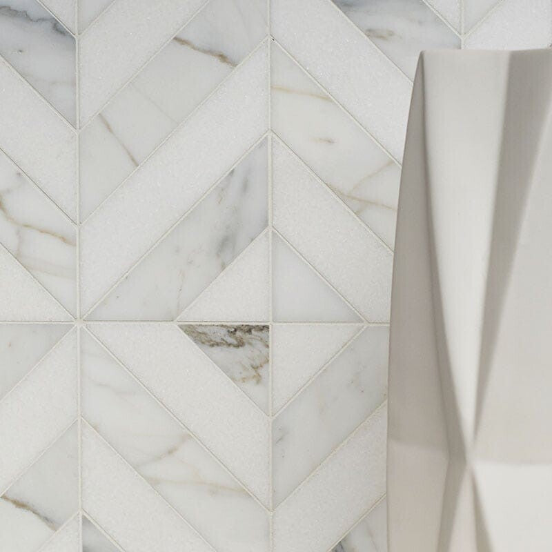 STUDIO : Calacatta Gold Marina Chevron Mosaic (honed | 8"x8"x1/16" | straight cut)