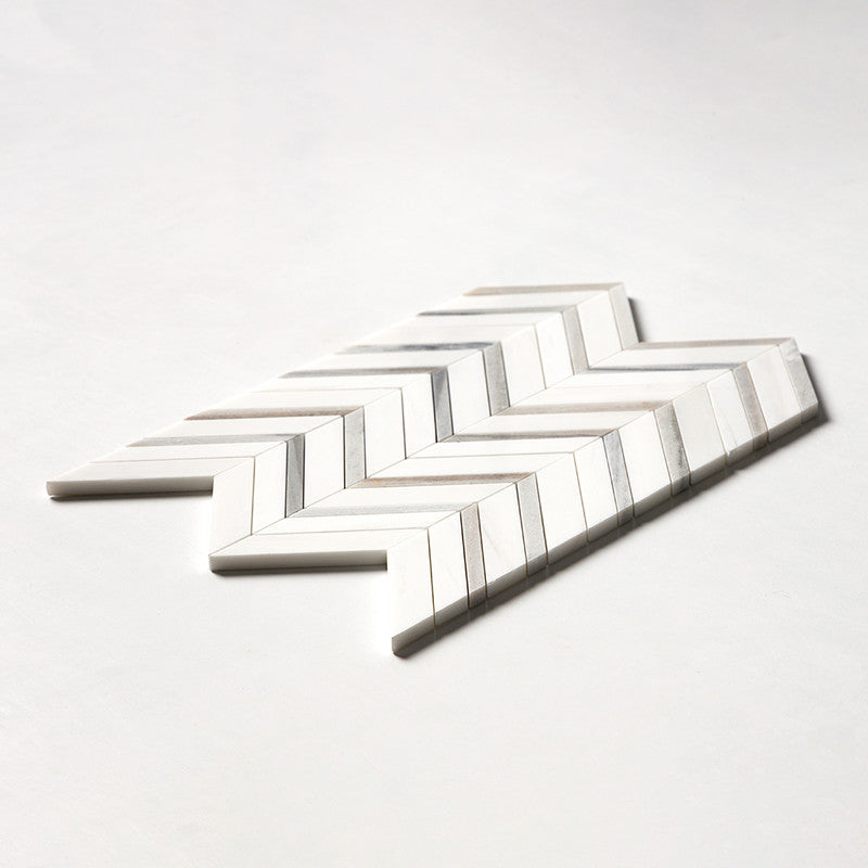 SNOW WHITE : Skyline Fusion Chevron Mosaic (honed | 11"x16"x7/8" | straight cut)