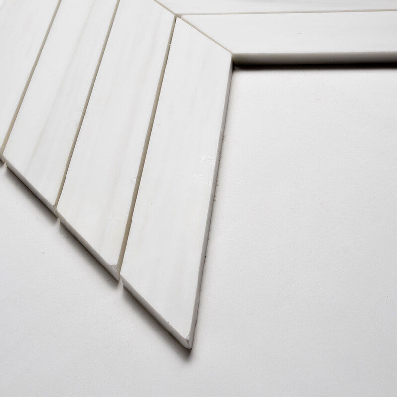 BIANCO DOLOMITI CLASSIC : Chevron Field Tile (honed | 10"x13"x3/8" | straight cut)