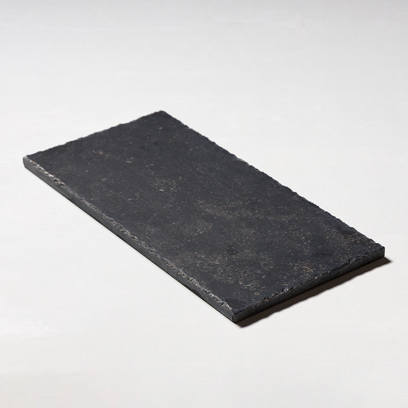 LA ROCHE: Belgium Blue Rectangle Field Tile (brushed chiseled | 8"x16"x1/2")