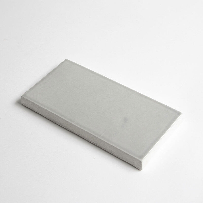 BREATHE MORESQUE: Ceniza Rectangle Field Tile (glossy | 3"x6"x3/8" | round)