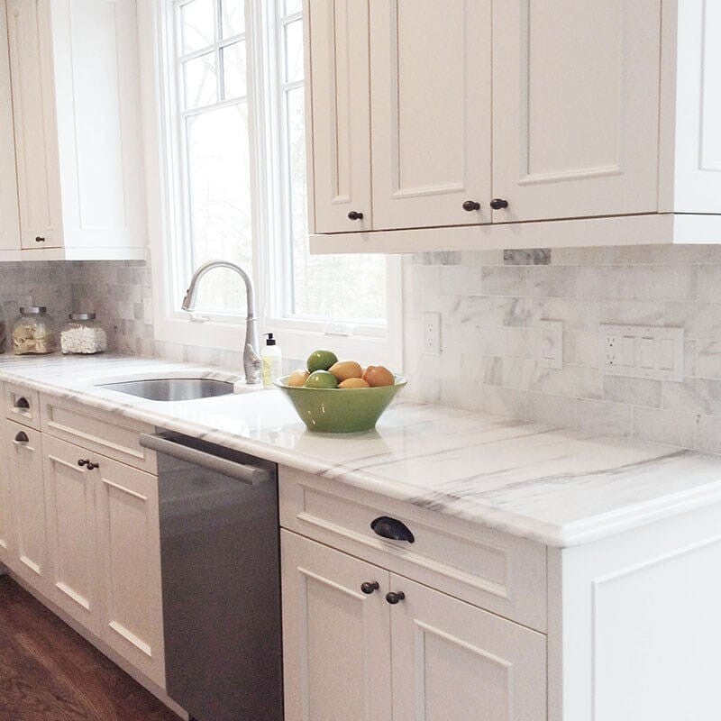 WHITE CARRARA : Rectangle Field Tile (polished | 2"x5"x3/4" | straight cut)
