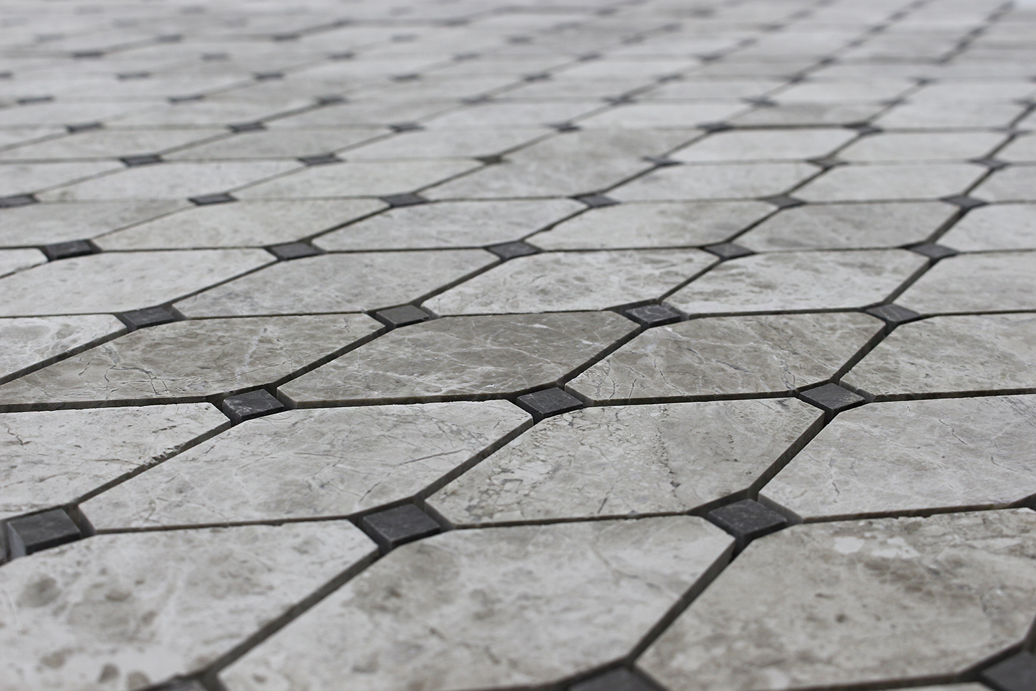 SILVER SHADOW: Marble Clipped Diamond Mosaic (12"x12"x3/8" | polished)
