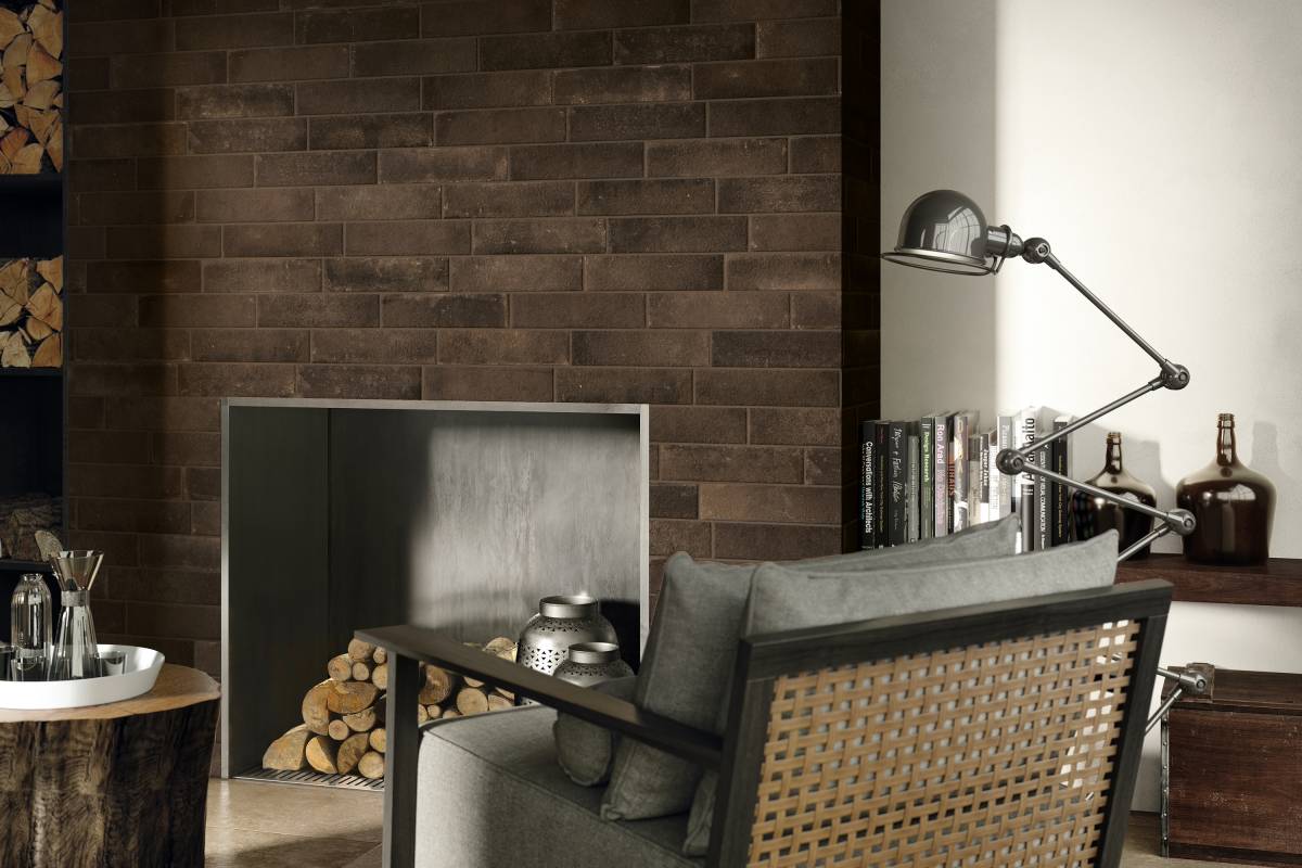 BRICK WORLD LONDON Red porcelain trim, lifestyle installation view 3, 3"×12"×11/32" size. Premium porcelain for floors and walls.