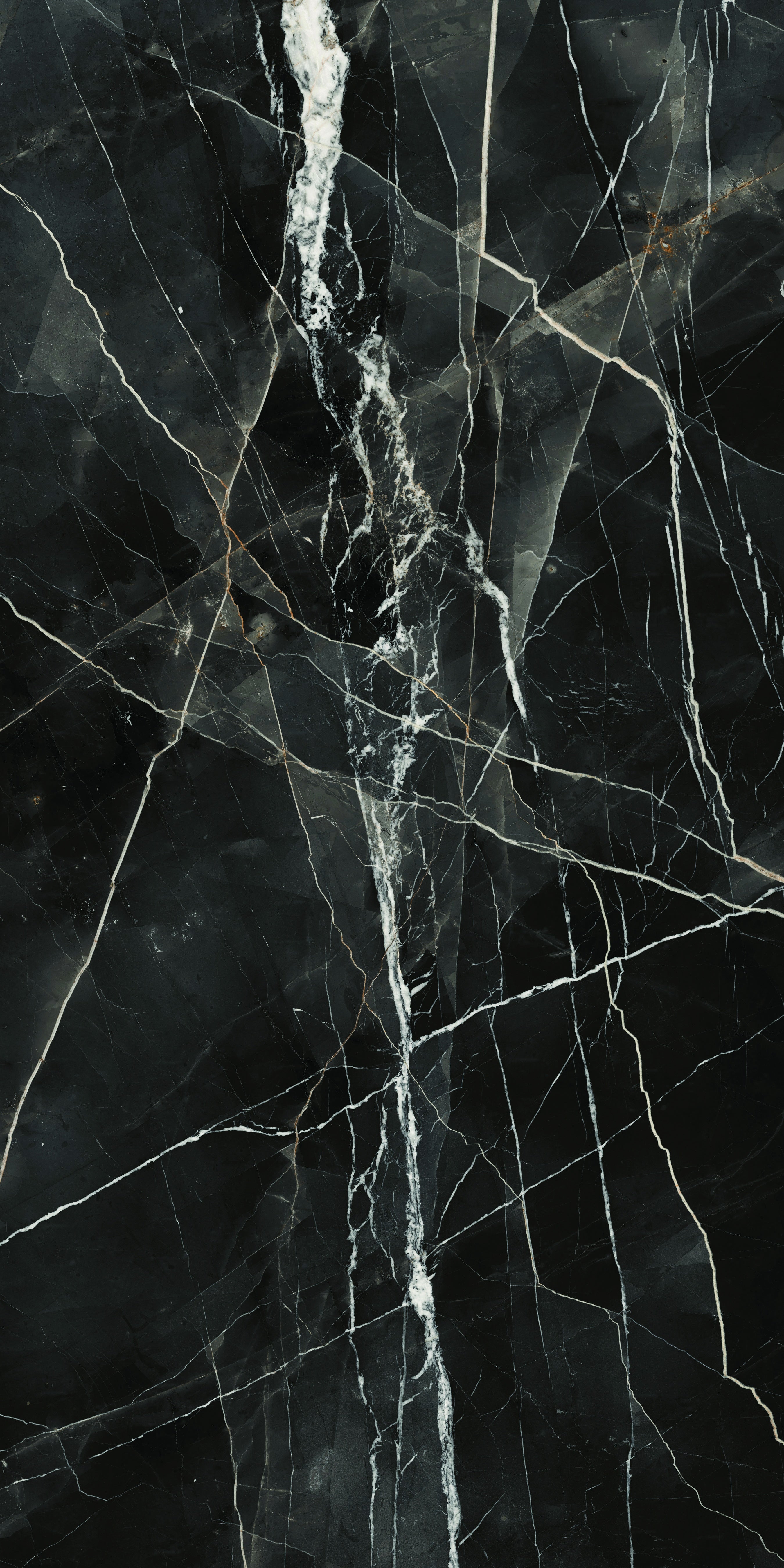 MAJESTO: Calacatta Noir Sintered Stone Slabs (63"×126"×1/4" | Honed | Rectified)
