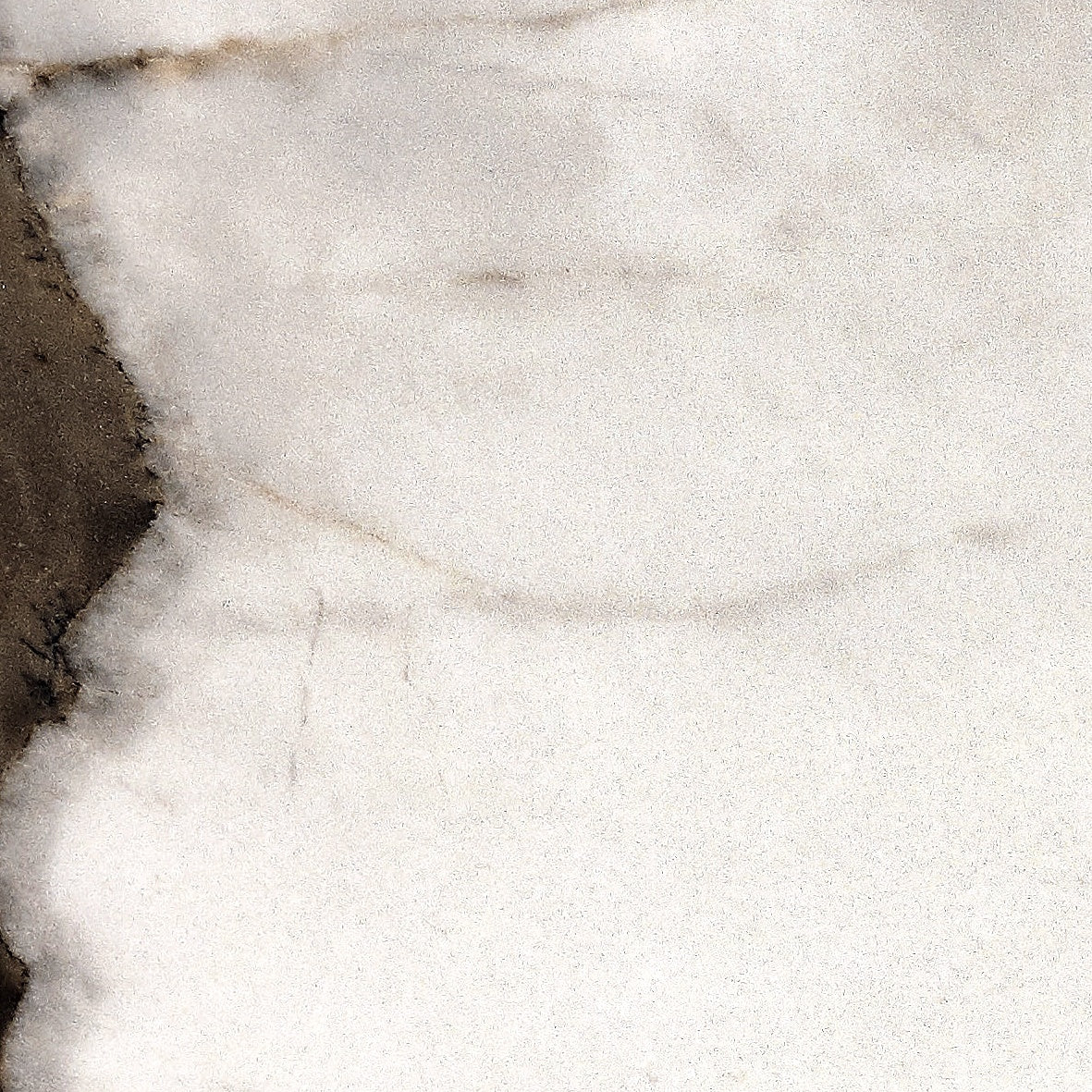 Majesto Gemma Bronze sintered stone slabs by Anatolia, top-down product view, 64"×127"×15/32" size. Turkish sintered stone for floors and walls.