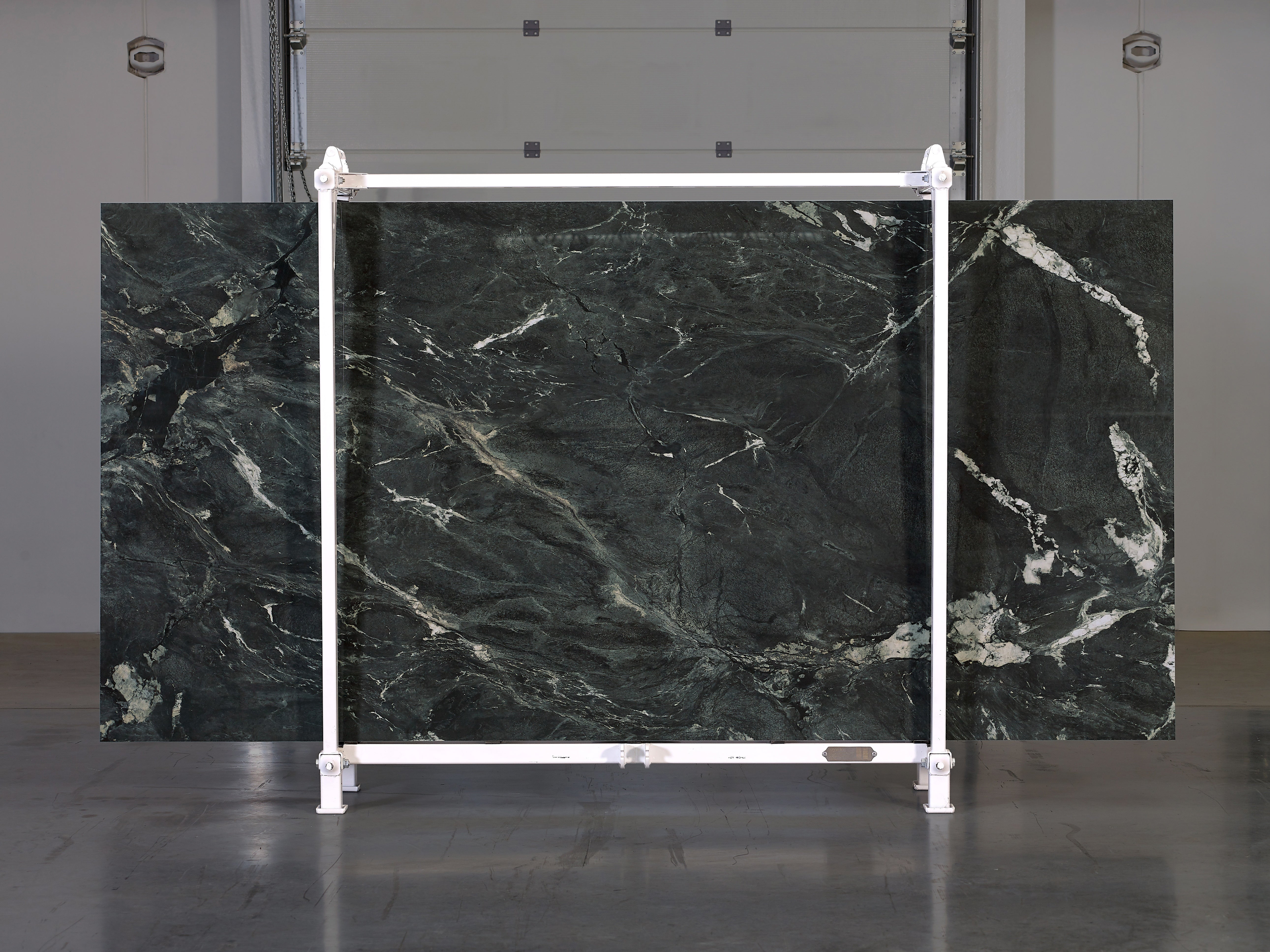 Majesto Verdi Alpi sintered stone slabs by Anatolia, top-down product view, 64"×127"×15/32" size. Turkish sintered stone for floors and walls.