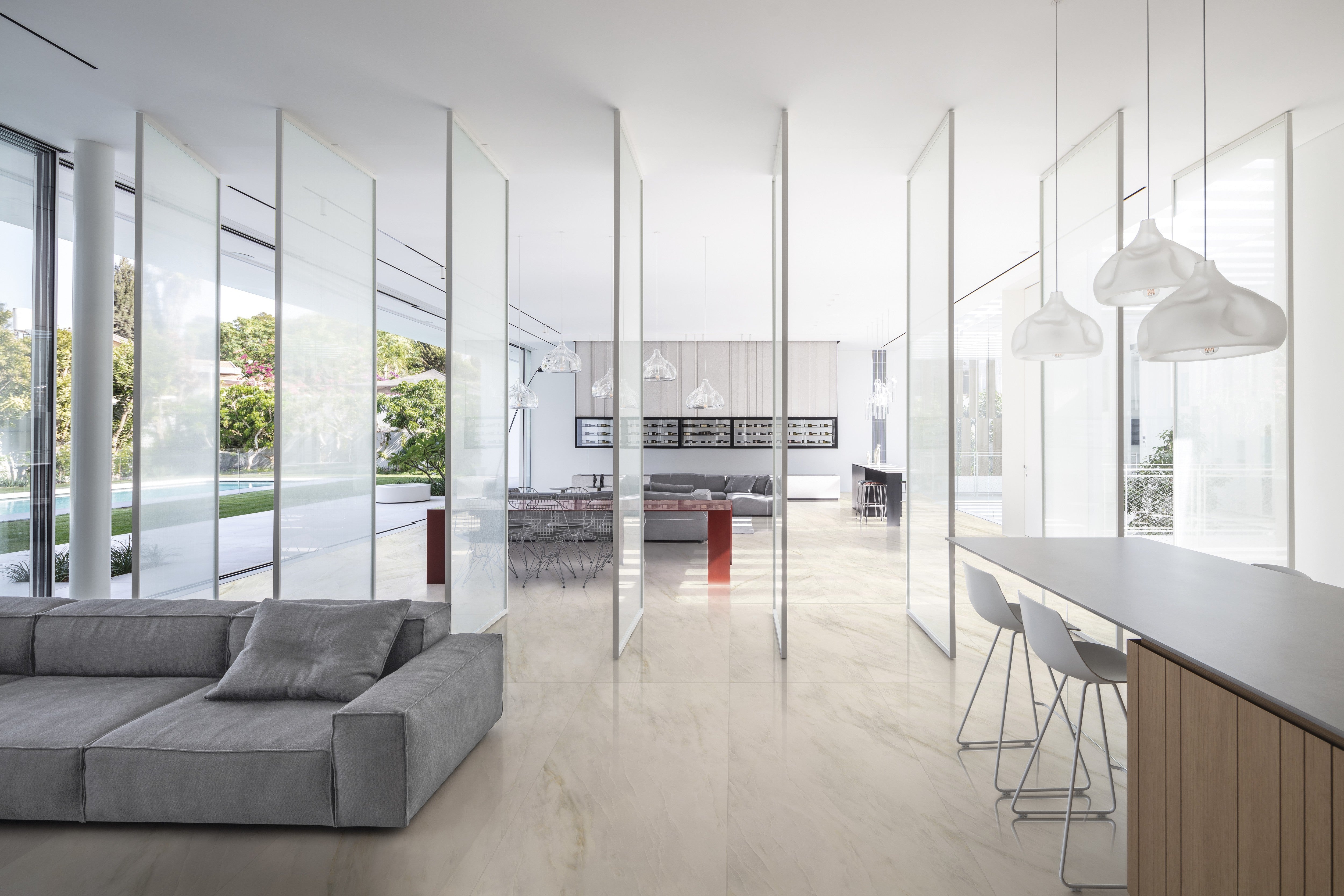 OBSIDIAN OPULENCE: Ebony Enigma Straight Stack 1.5X1.5 Mosaic (12"x12"x8-mm | natural | rectified)