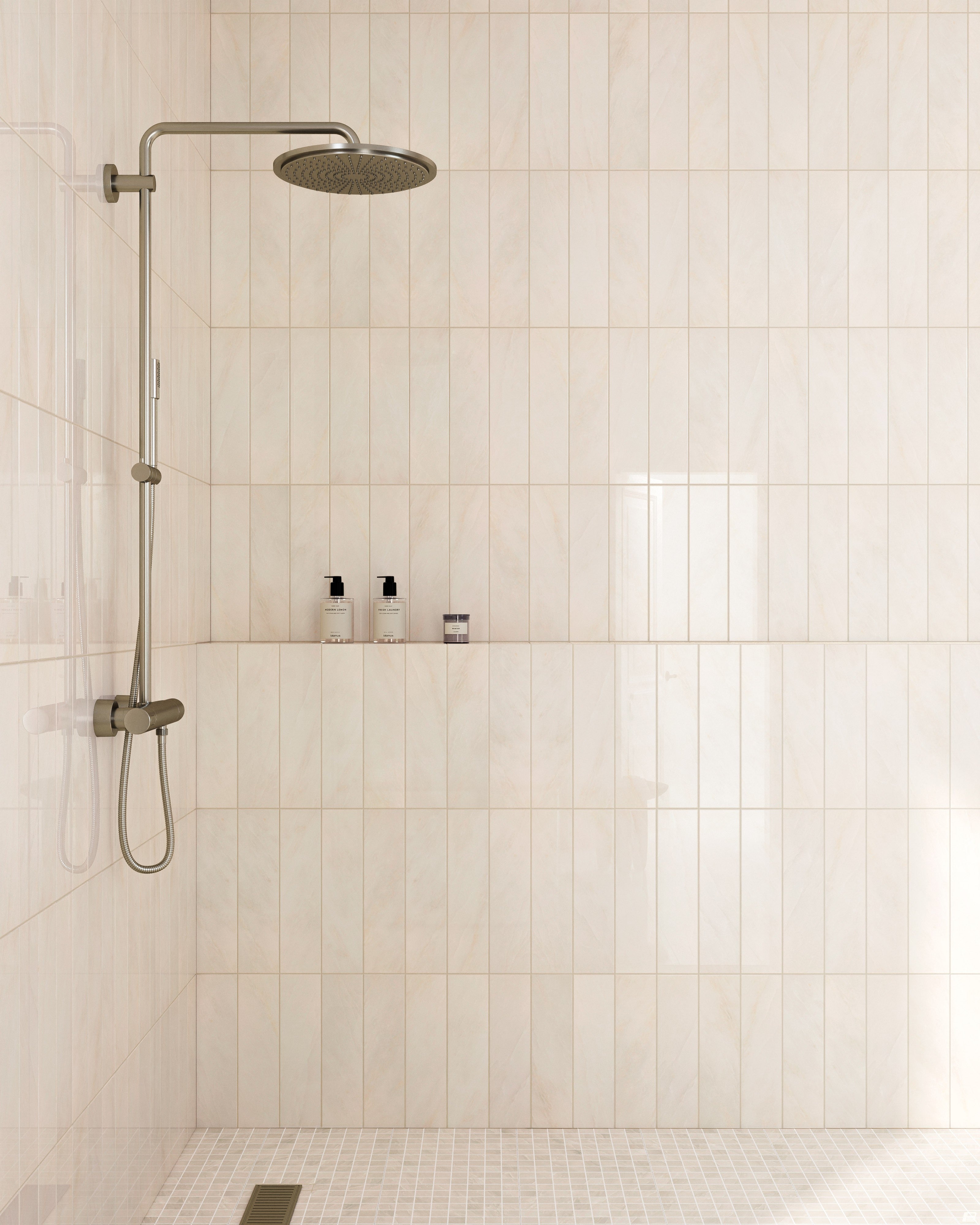 OBSIDIAN OPULENCE: Ebony Enigma Bullnose Trim (3"x12"x8-mm | natural | rectified)