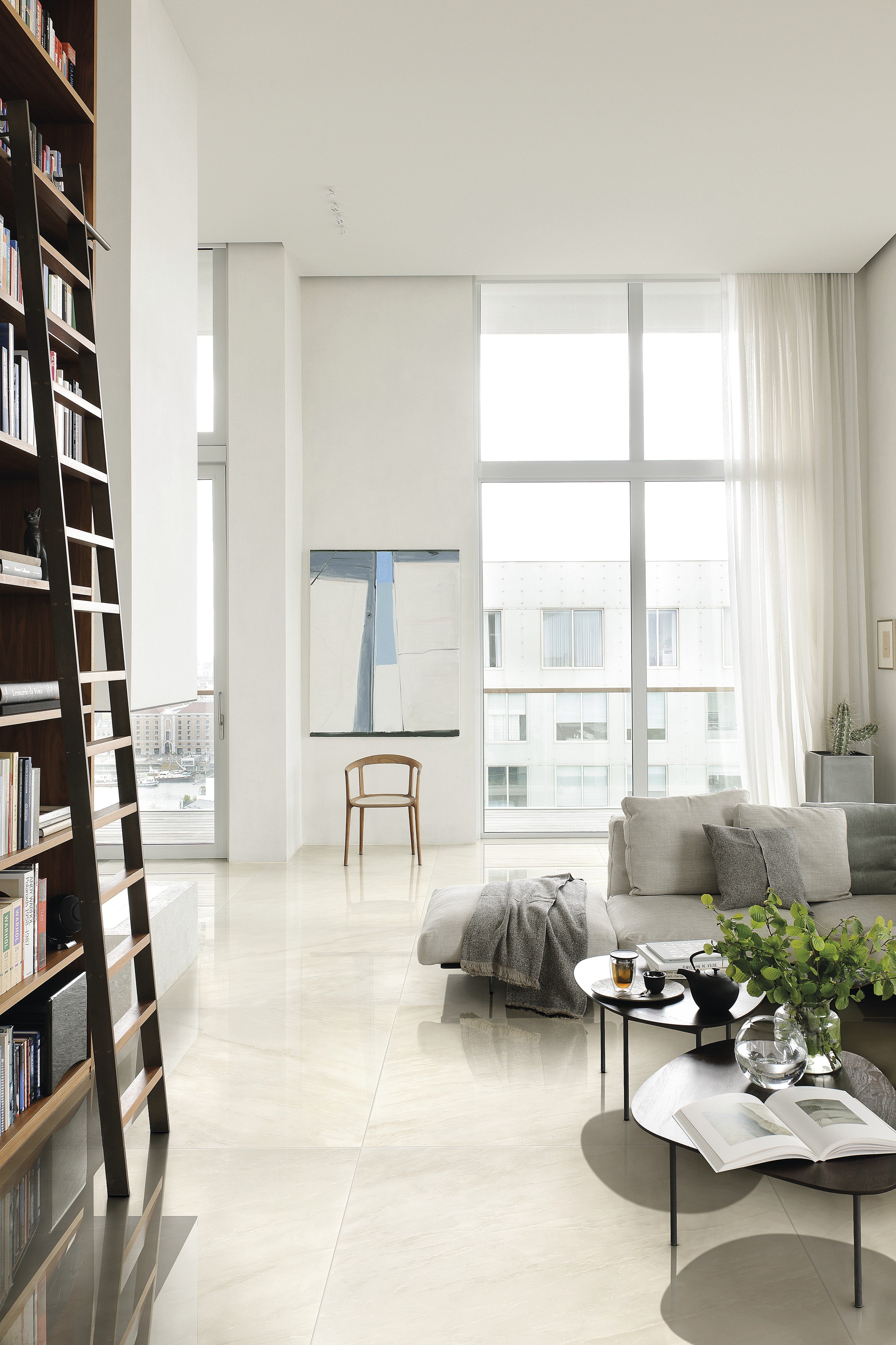 OBSIDIAN OPULENCE: Ebony Enigma Bullnose Trim (3"x12"x8-mm | natural | rectified)