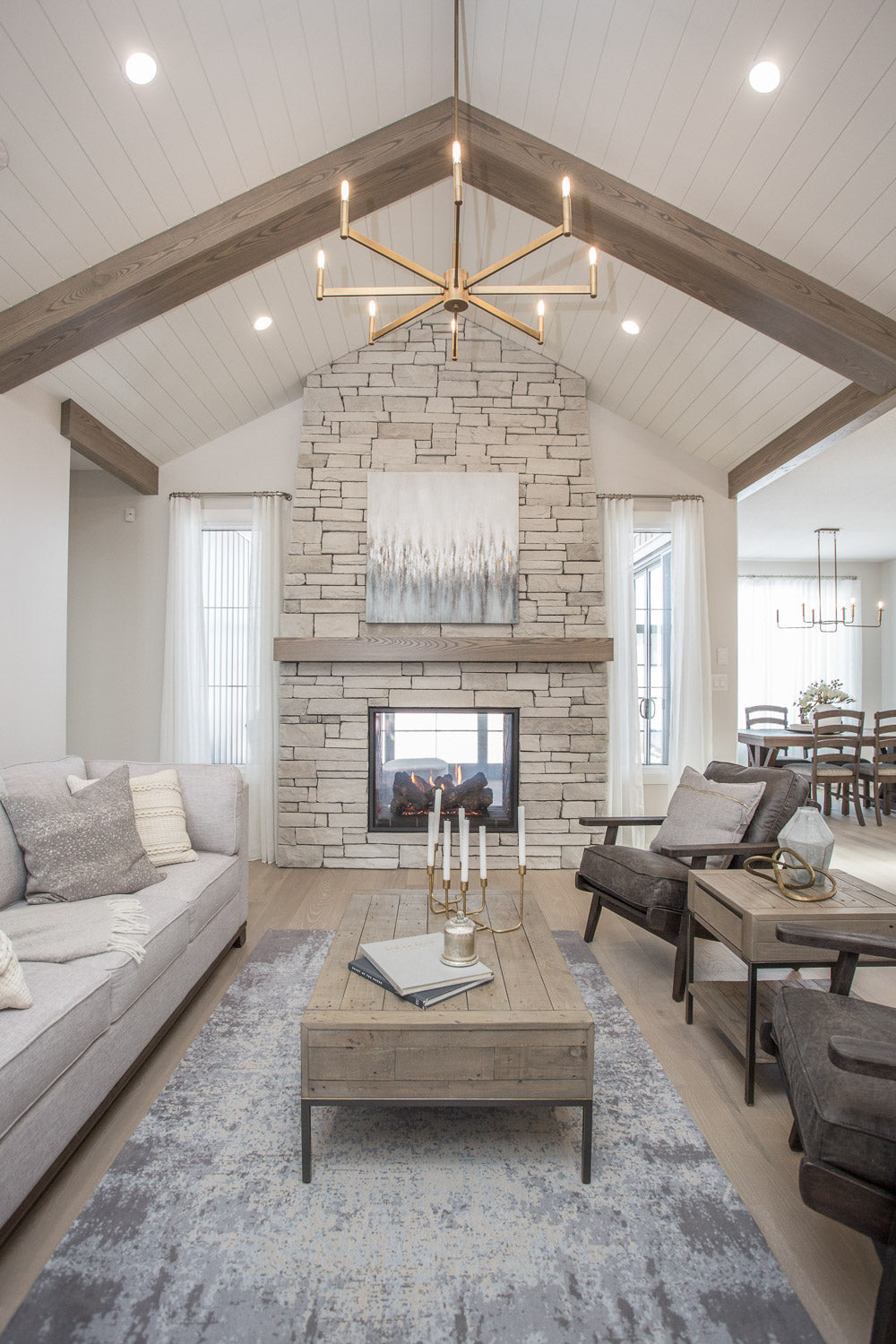 Country Ledgestone Wheaton wall panels by Cultured Stone, primary product image. Premium stone veneer for exterior and interior walls.