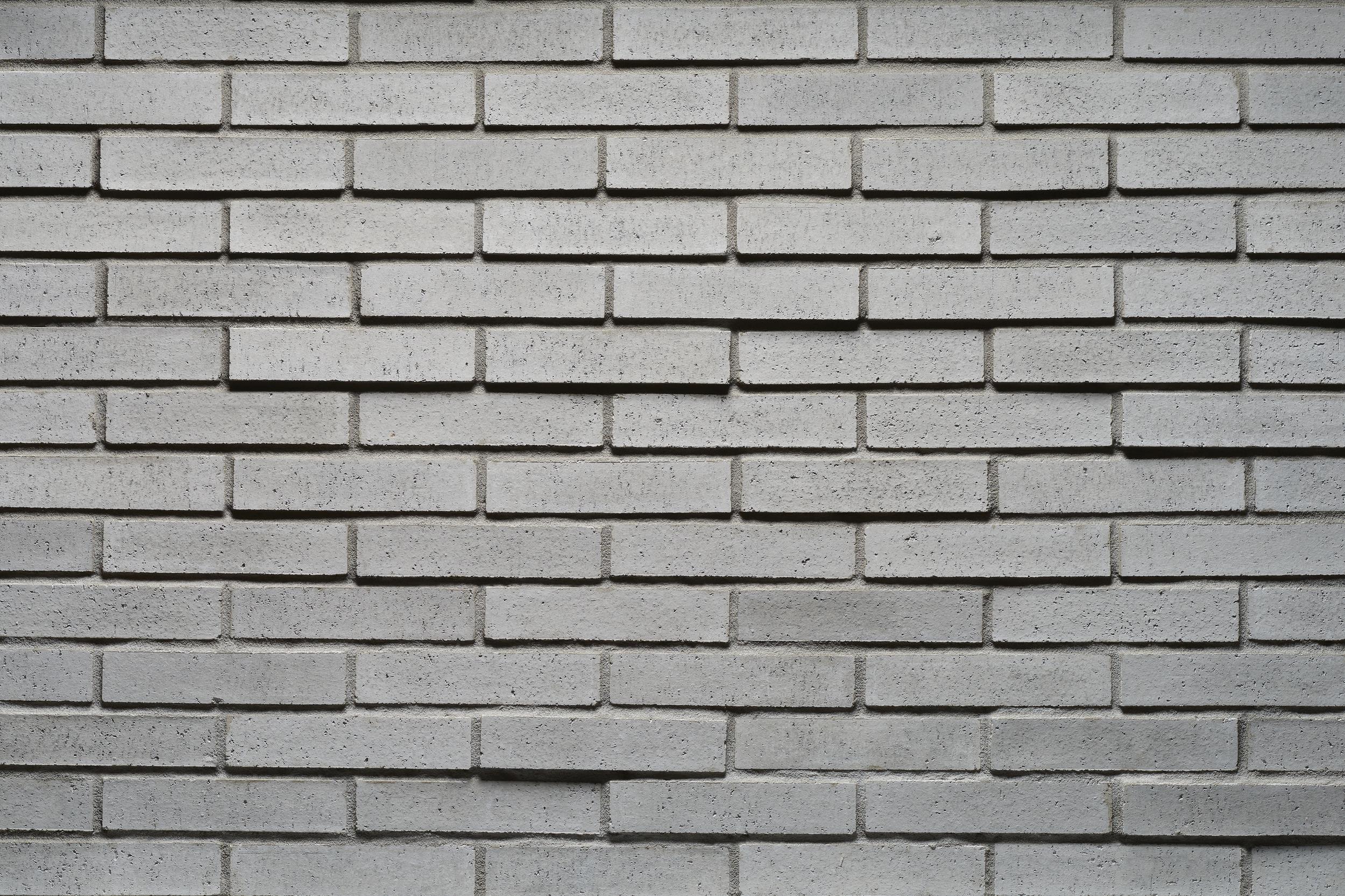 Tenley Brick Kullen brick by Cultured Stone, primary product image. Premium stone veneer for exterior and interior walls.