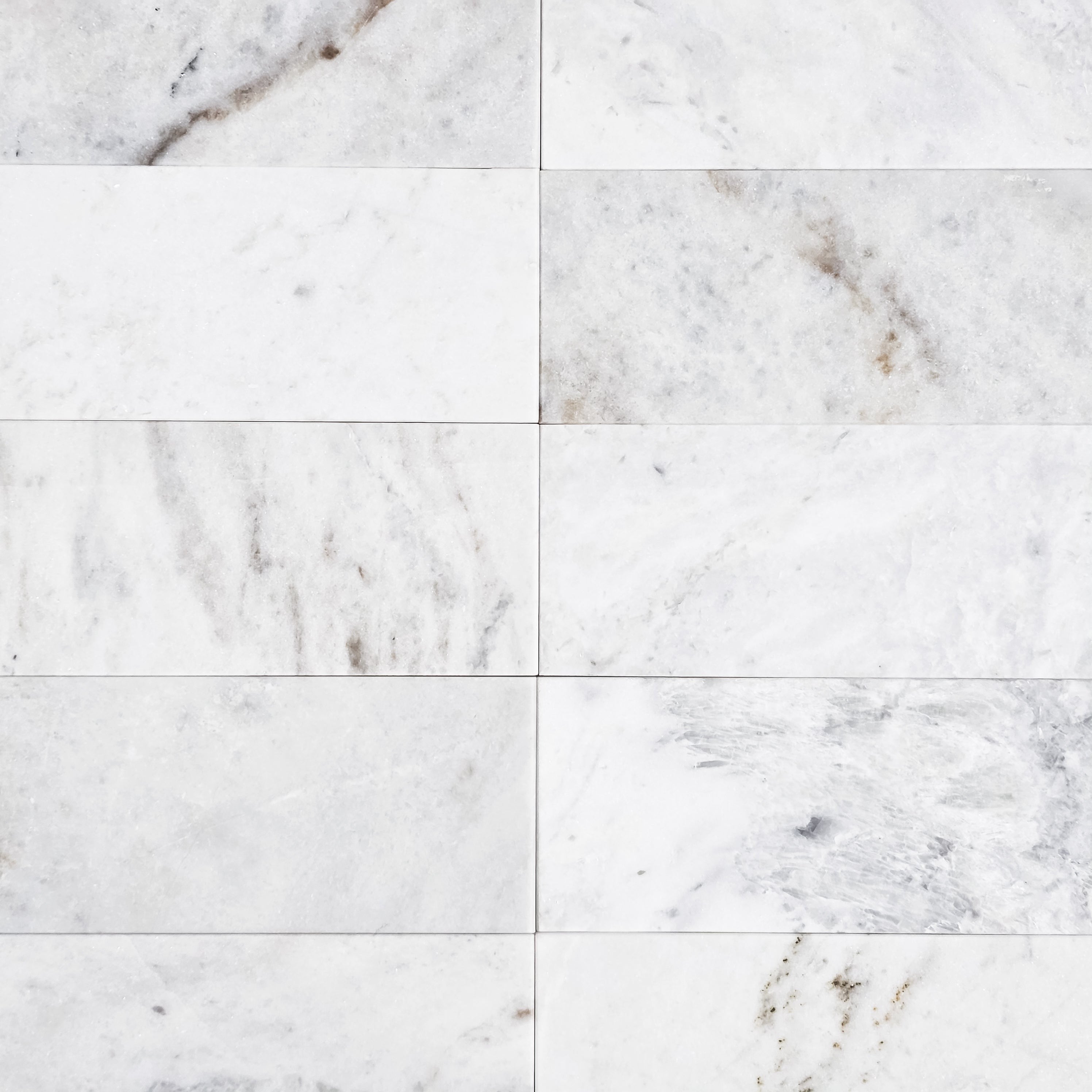 Elon Tile Bianco Oro Field Tile tile pattern swatch — available at Surface Group