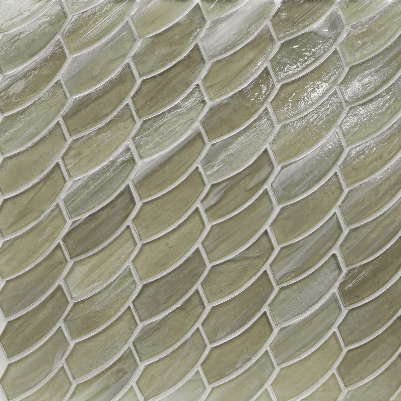 LUCE: Zephyr Feather Offset Field Mosaic (10.41"x11.24" | pearl)