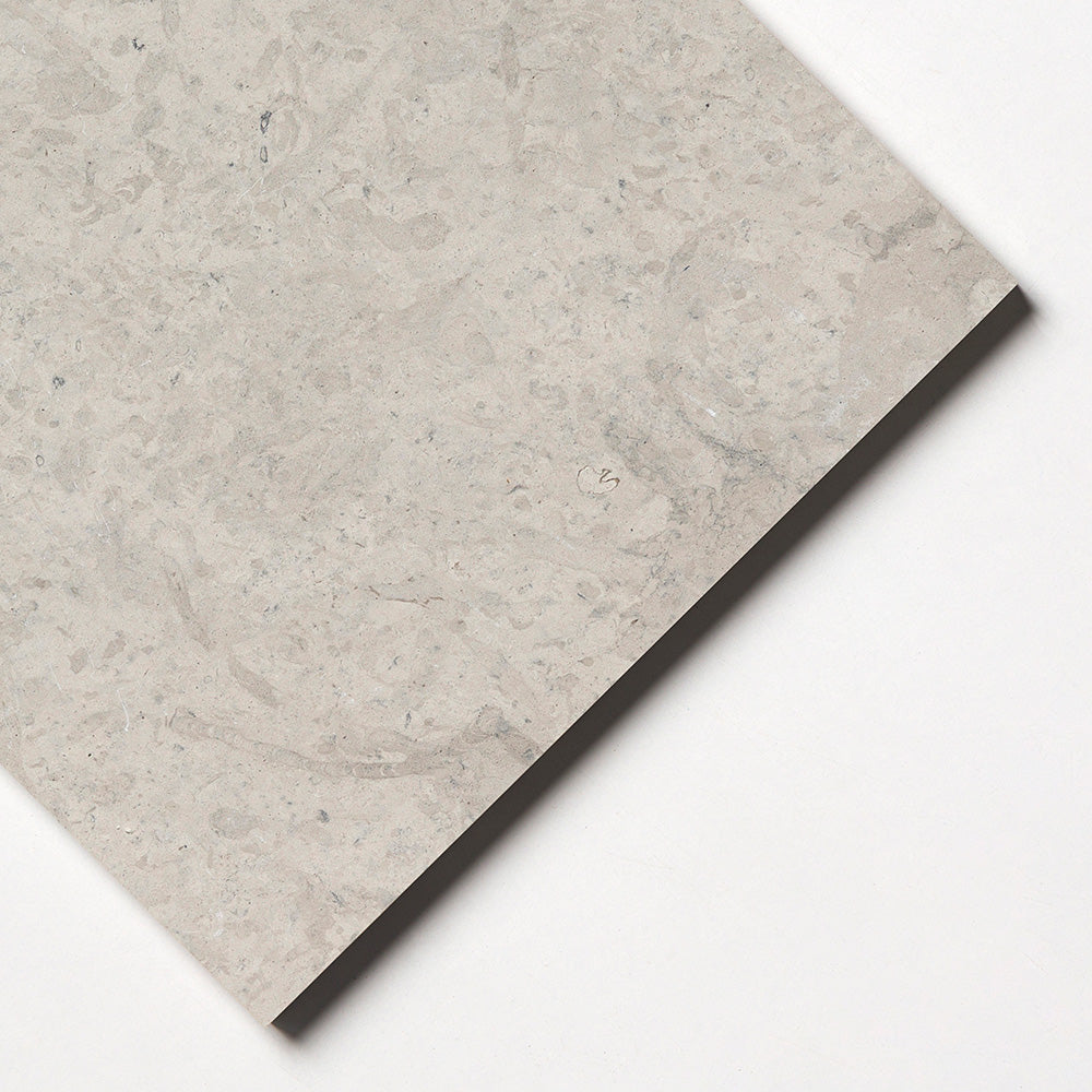 Britannia Honed Limestone Tiles 12×12 (TL16434)
