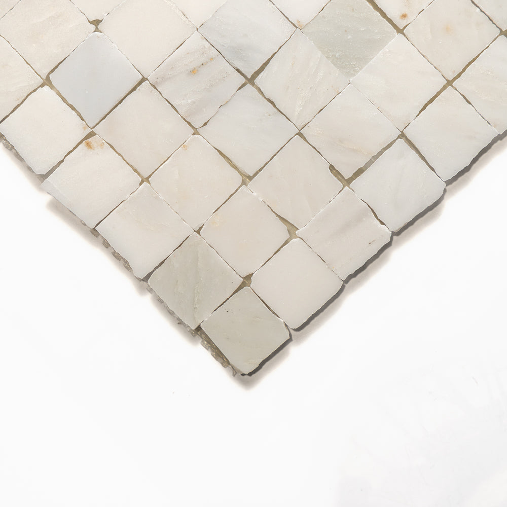 Calacatta Bella Honed Hand Clipped 1×1 Marble Mosaics 11 3/4 X 11 3/4 (MS90836)