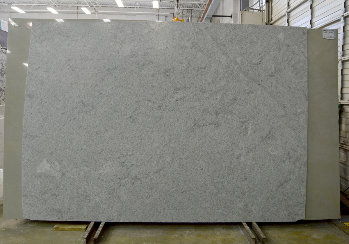 Camellia White Polished Granite Slab Random 1 1/4 Image