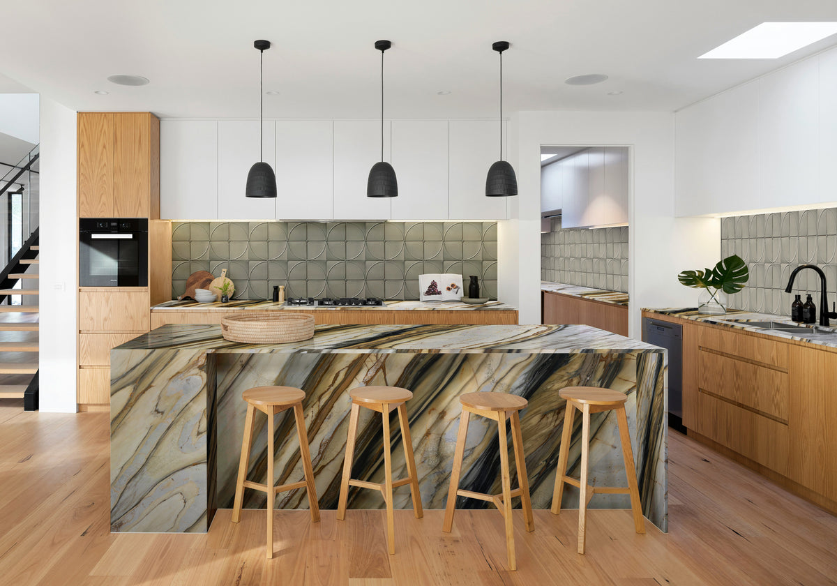 Calacatta Oyster Polished Marble Slab Random (SL91318)