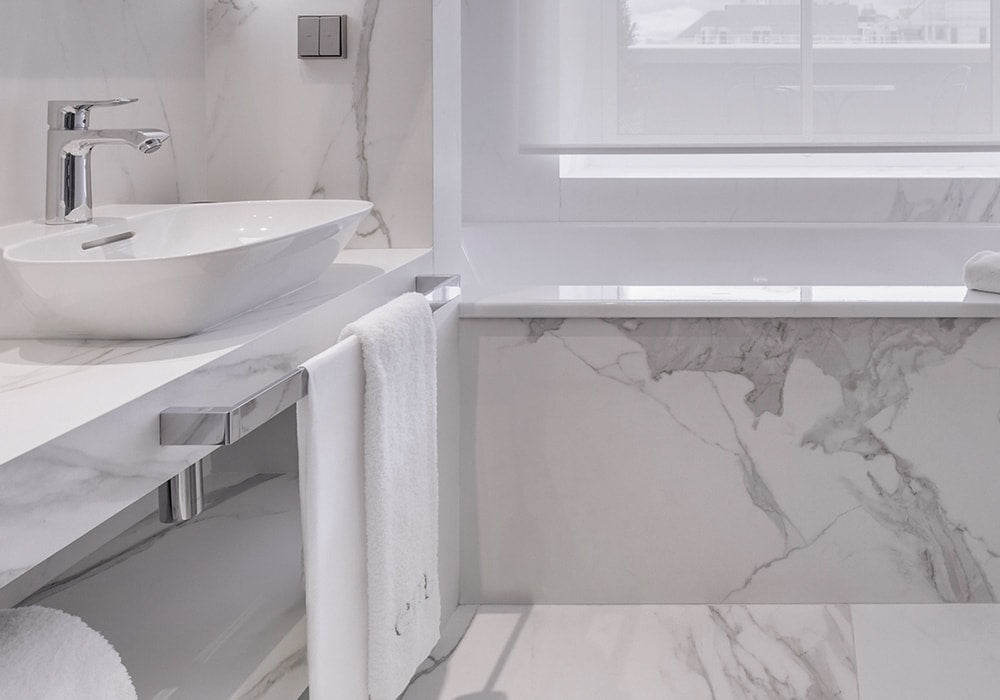 Estatuario E01 Honed Sintered Stone Slab 125×63 (WNE10119)