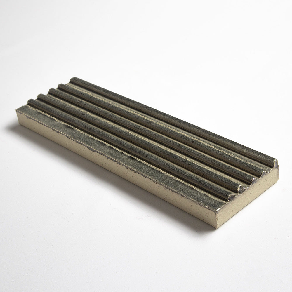 Pizarra Glossy Fluted Thin Brick Tiles 2 1/4Γ7 9/16 (TL91336)