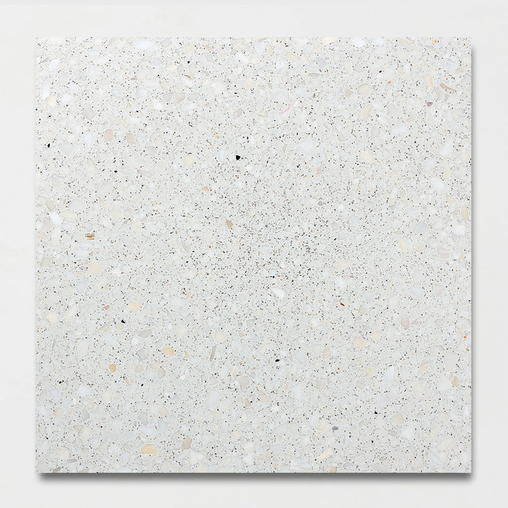 Col Fog Honed Terrazzo Tile 15 3/4×15 3/4 Image