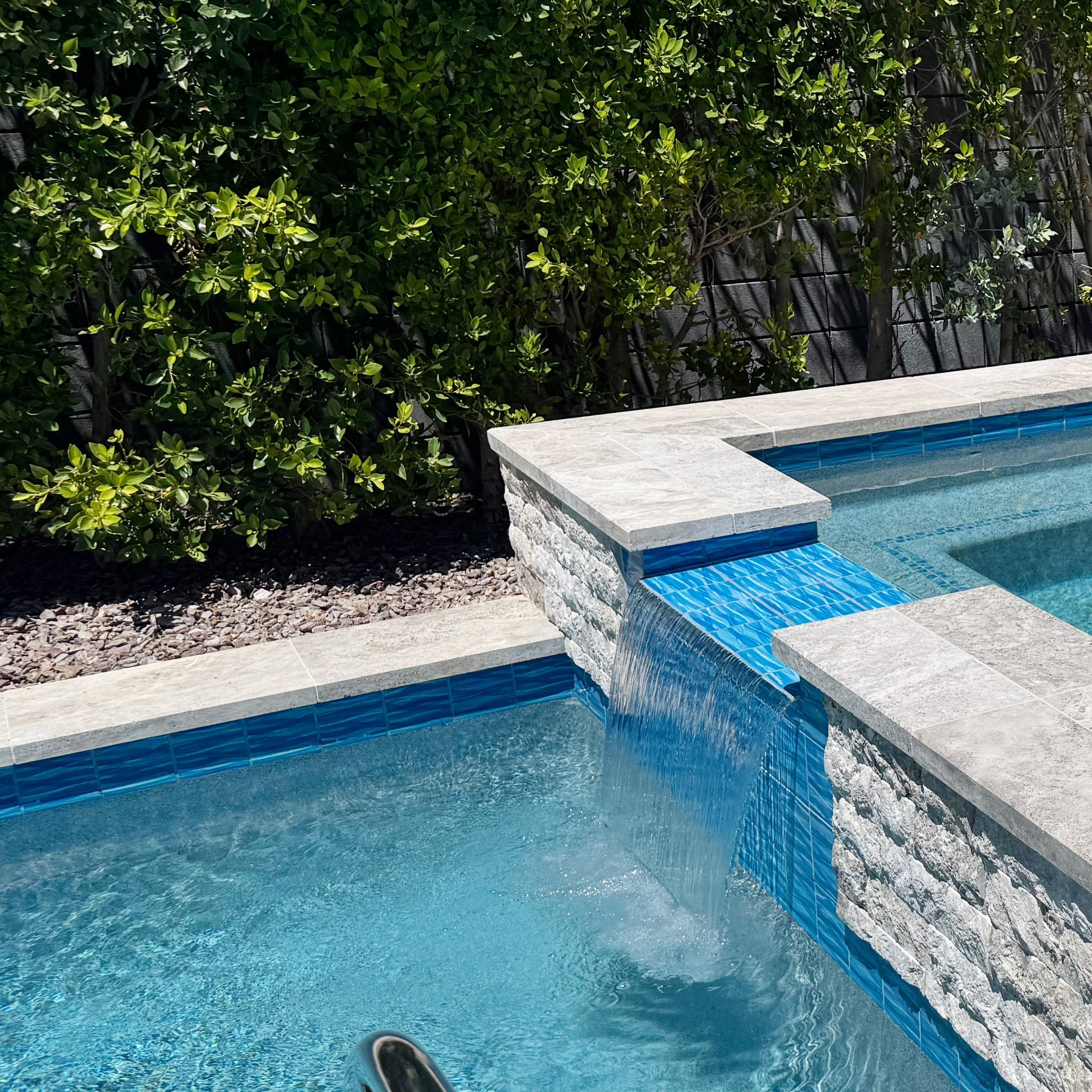 SILVER PREMIUM: Coping (12"×24"×1 31/32" | honed | modern edge)