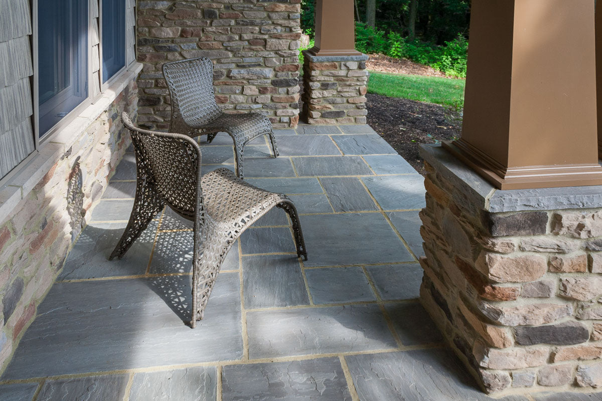 Classic Step Appalachian Grey step by Old World Flagstone, primary product image, 16.0" x 48.0" x 6.0" size. Premium stone veneer for exterior and interior walls.