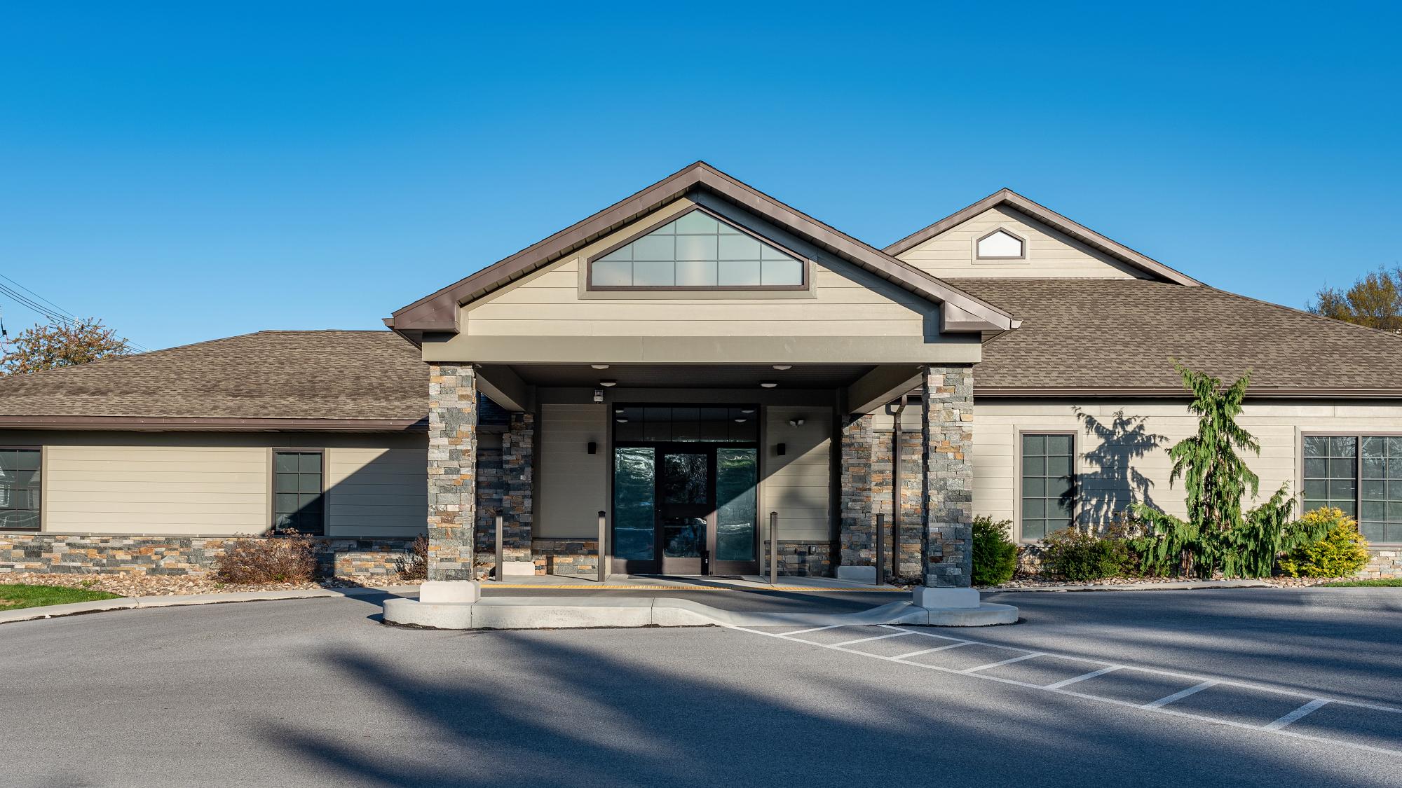 PrecisionLedge Iron Mountain wall panels by Old World Veneer, primary product image. Premium stone veneer for exterior and interior walls.
