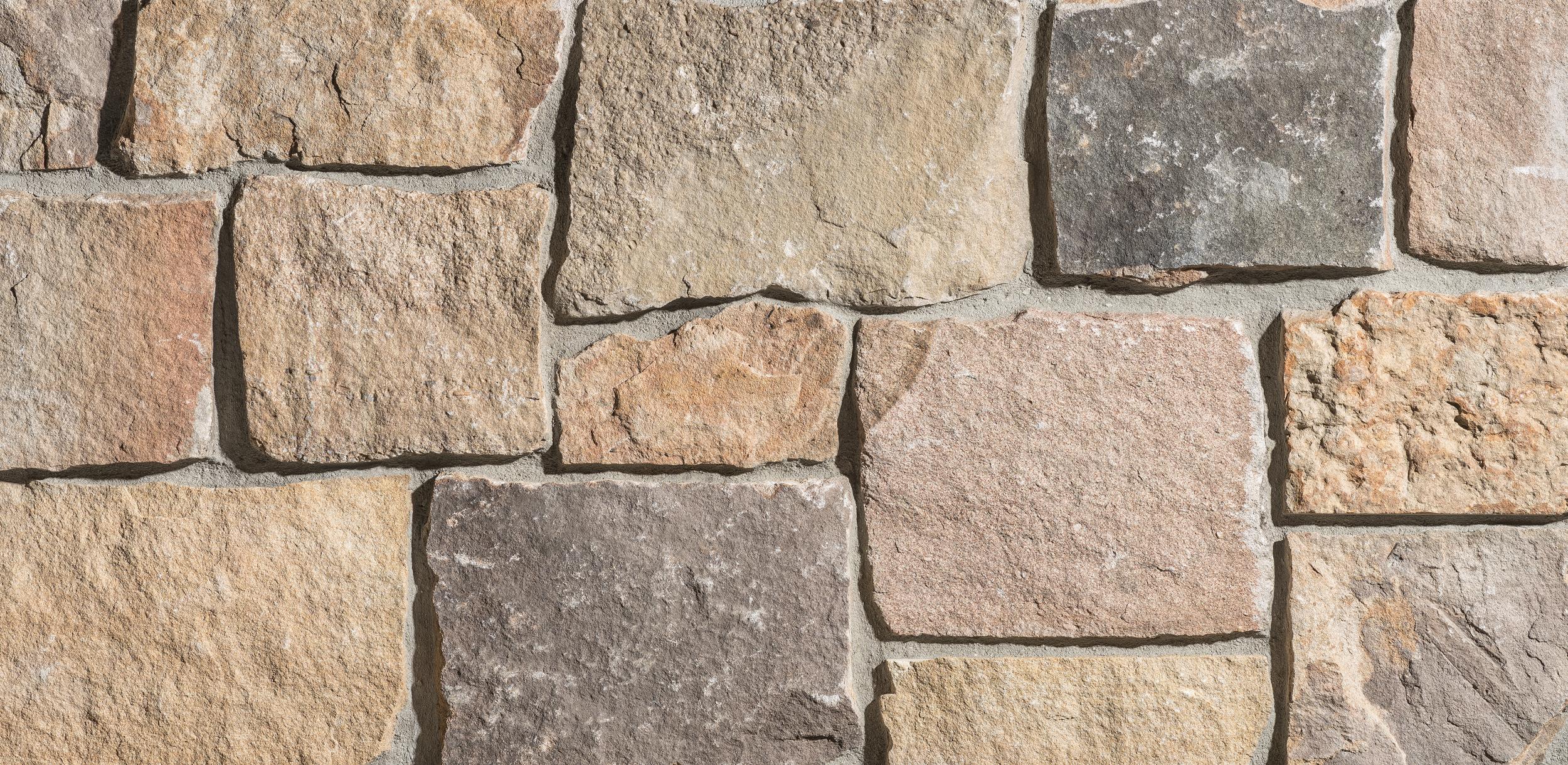 Rustic Ashlar Elkton Ridge wall panels by Old World Veneer, primary product image. Premium stone veneer for exterior and interior walls.
