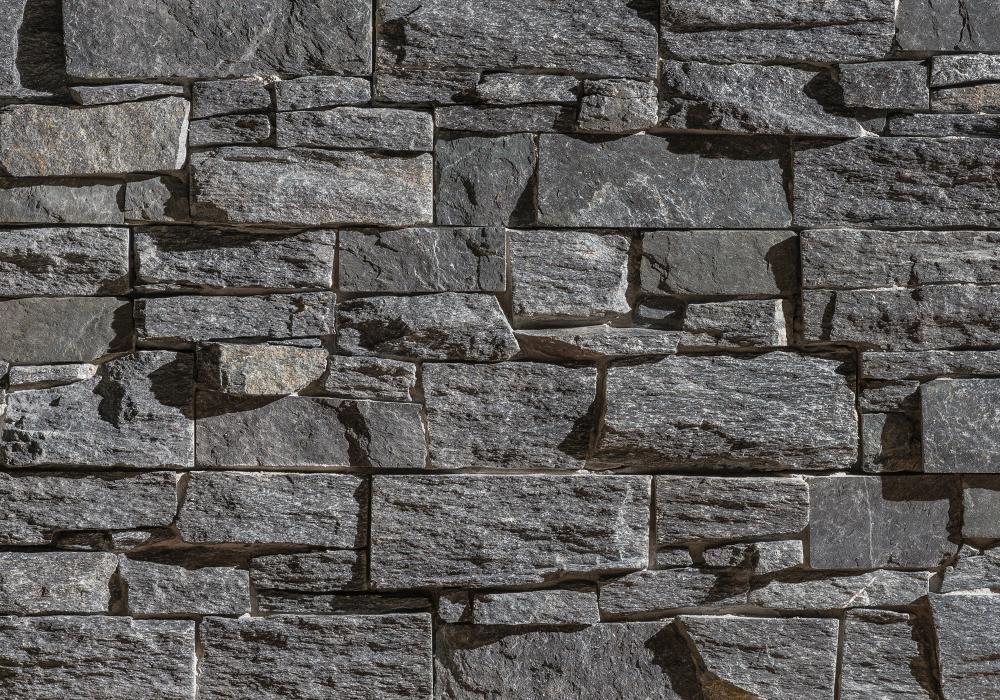 StackedPanel Fillers Rocky Mount manufactured stone wall veneer by Old World Veneer, primary product image, 7 7/8"Γ23 1/2" size. Premium manufactured stone for exterior and interior walls.