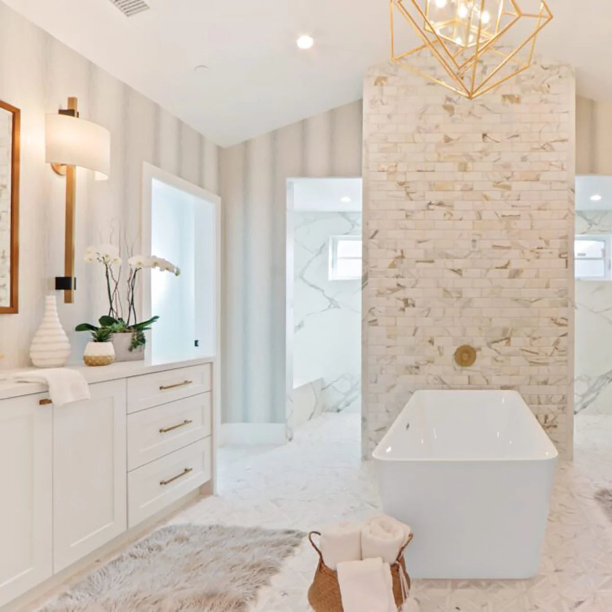 Calacatta Gold Honed Marble White field tile, product image. Premium marble for floors and walls.