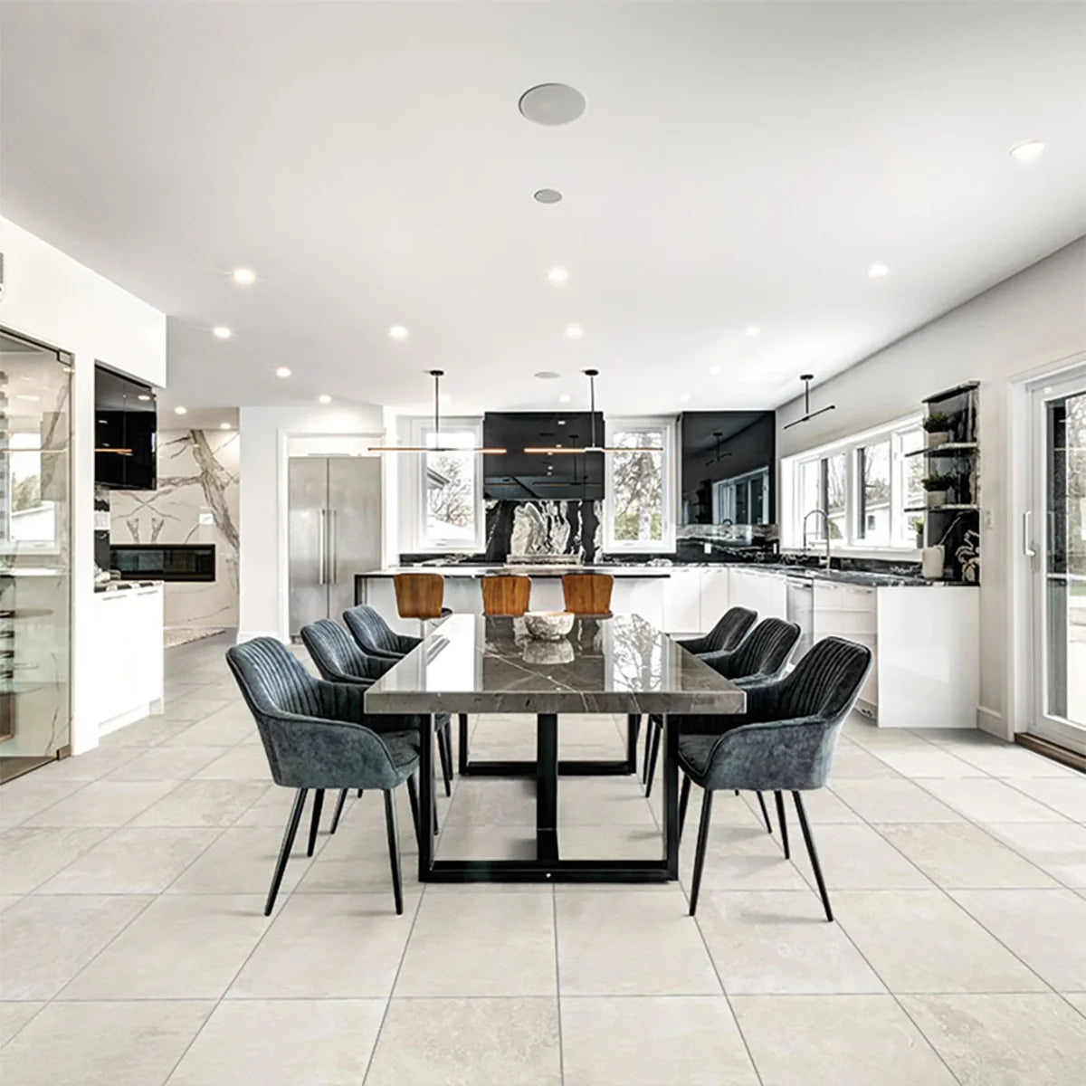 Crema Balkan Limestone Beige field tile, product image. Premium limestone for floors and walls.