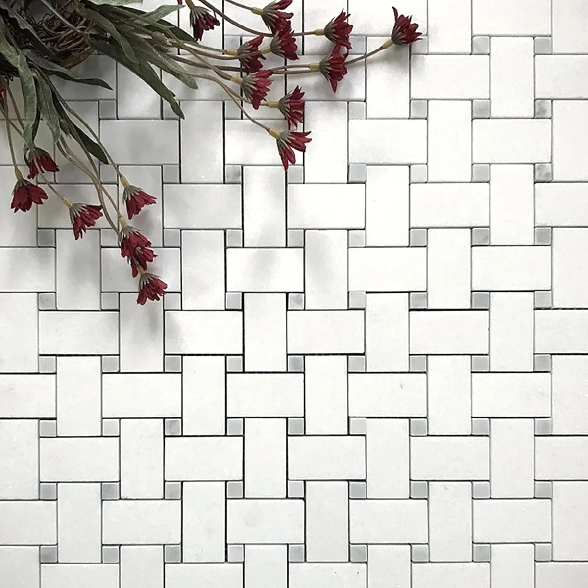 Thassos White Polished Marble White mosaic, lifestyle installation view. Premium marble for floors and walls.