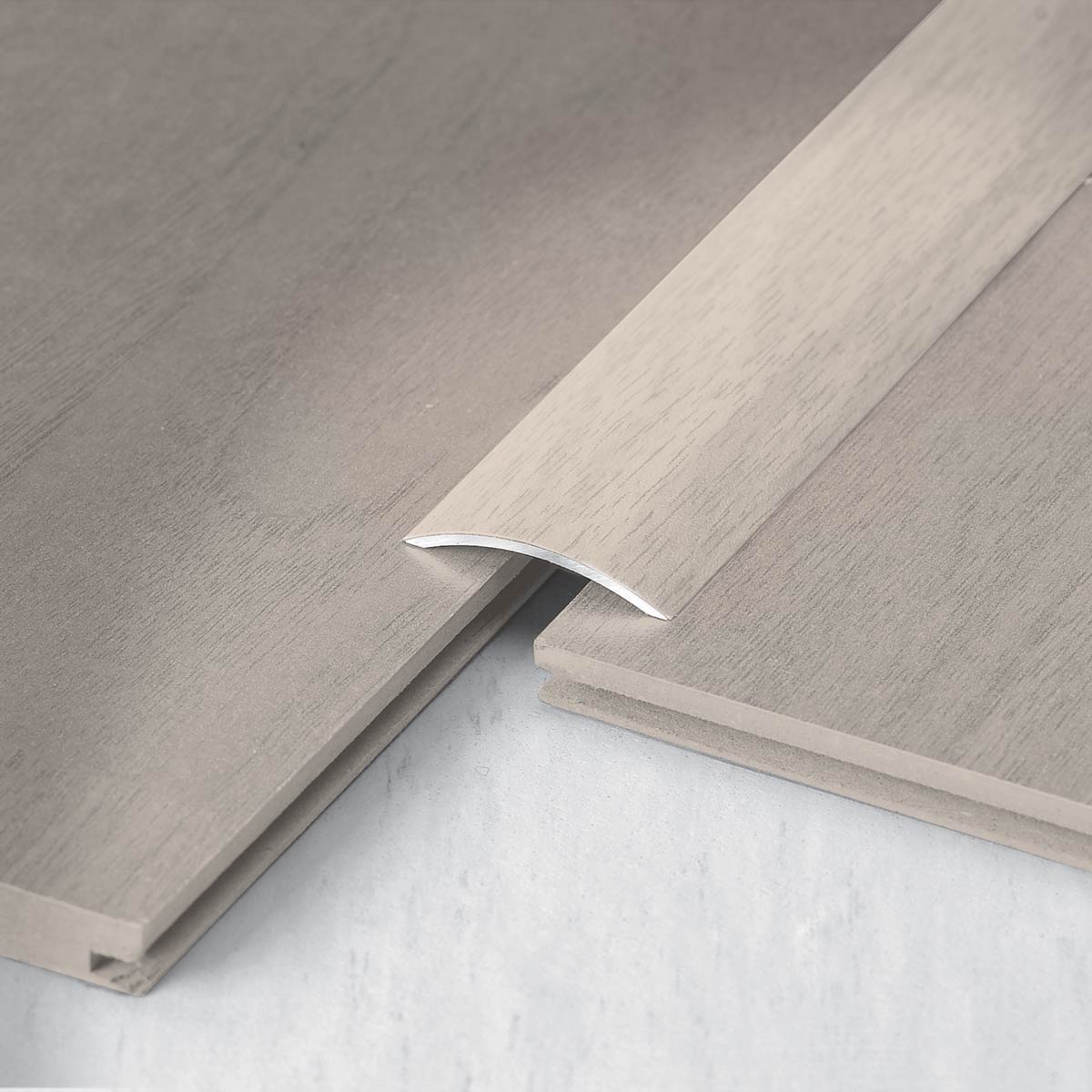 STRIPTEC ST: Transition Trim (Brass | ST-O)