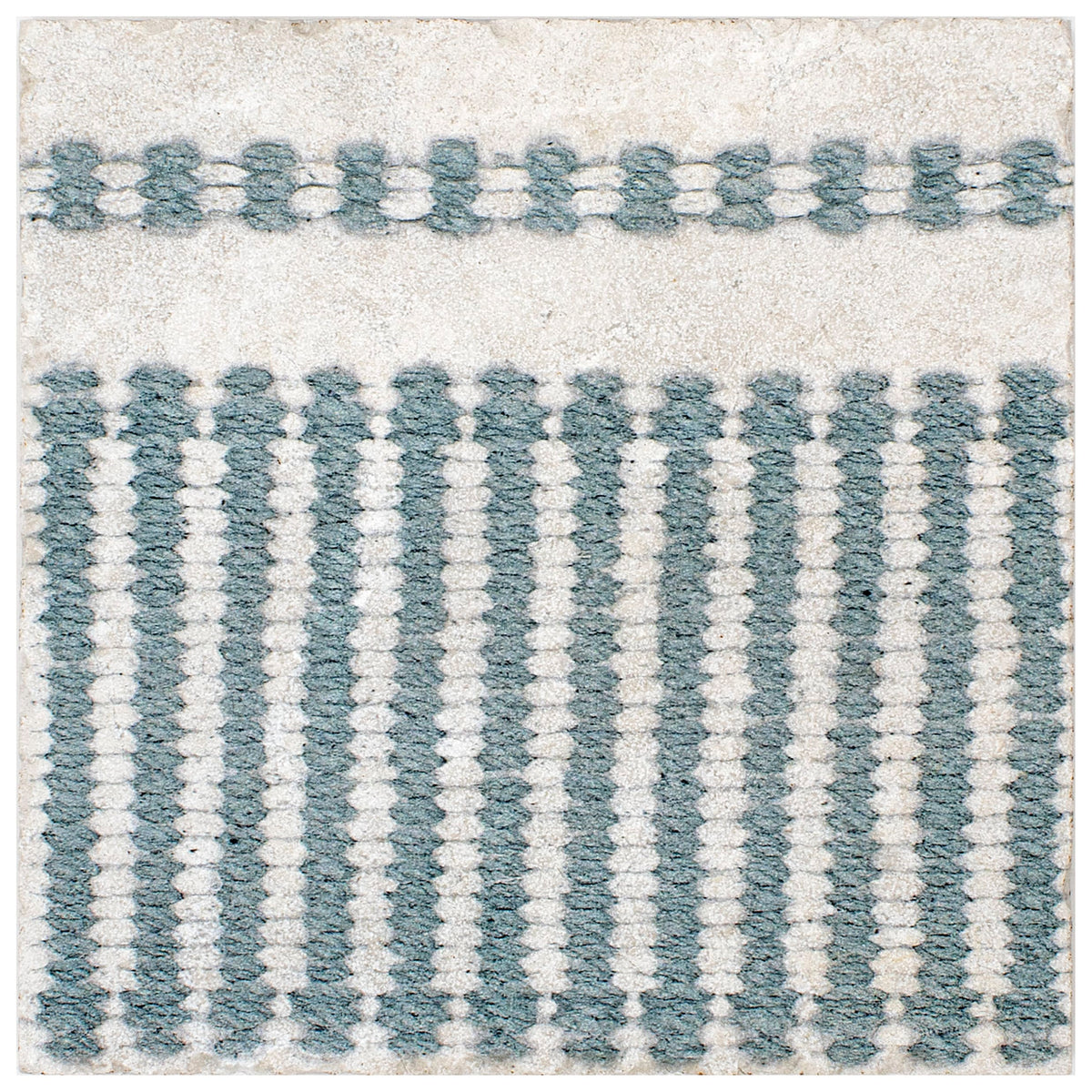 Loom Band Slate field tile, top-down product view