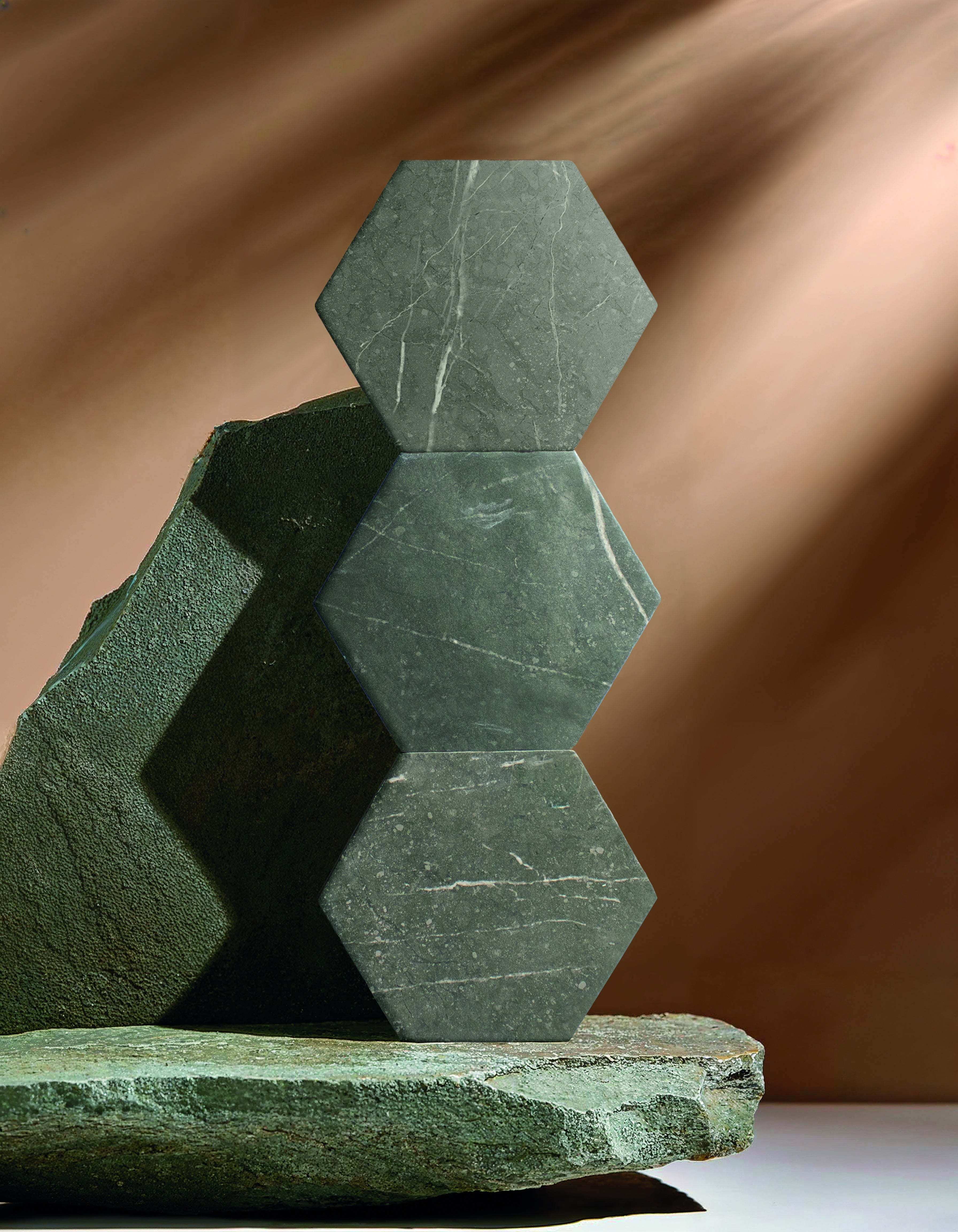 PIETRA: Graphite Hexagon Field Tile (5.5"x6.3"x8.5-mm | matte)