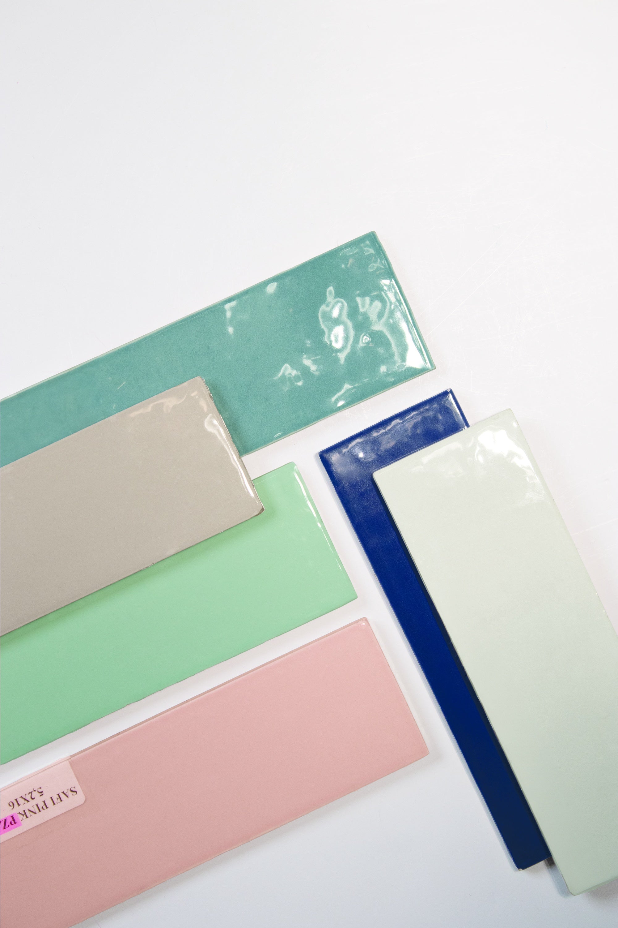 SAFI: White Rectangle Field Tile (2"x6.3"x8.5-mm | glossy)