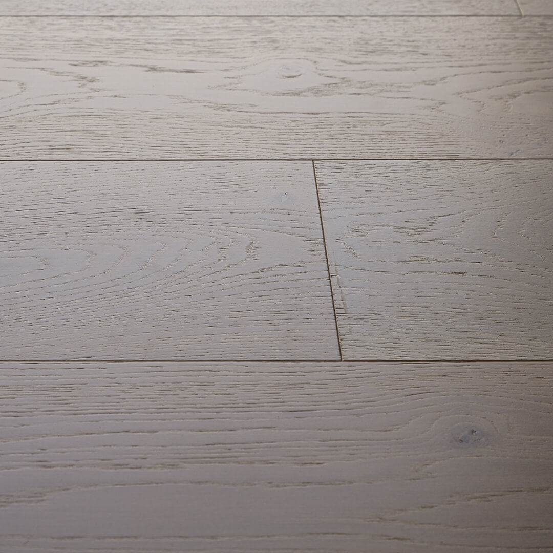 OPUS: Kos White Oak Engineered Hardwood Plank (10"X<88"X⅝" | Wire Brush)