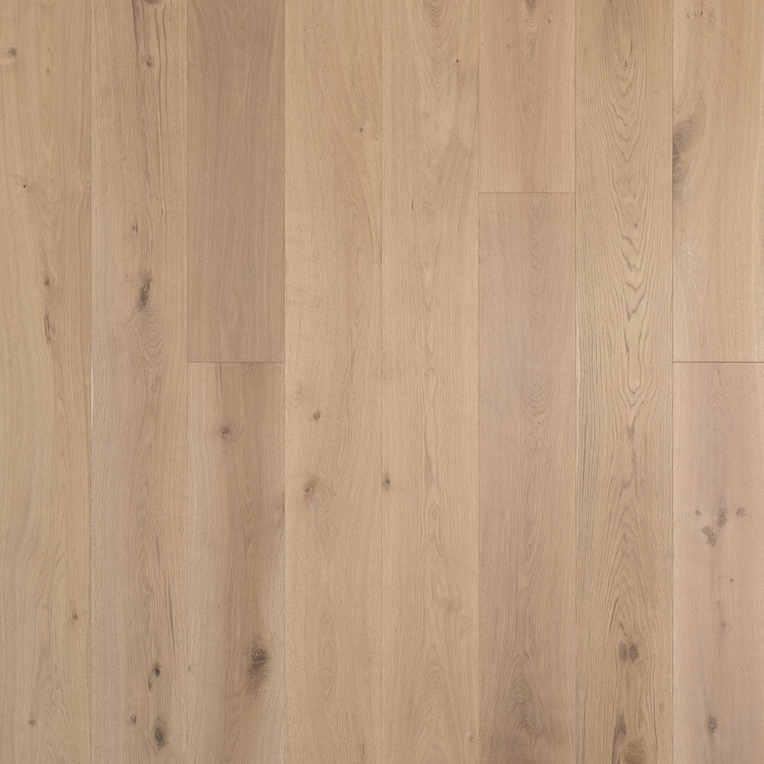HERMITAGE: Chianti White Oak Engineered Hardwood Plank (9"X24"-84"X⅝" | Wire Brush)