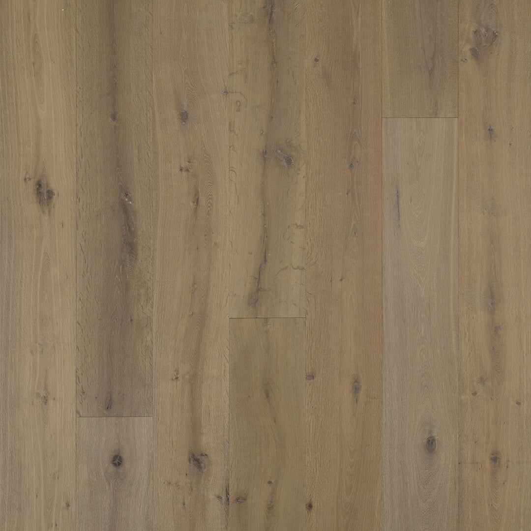 HERMITAGE: Nice White Oak Engineered Hardwood Plank (9"X24"-84"X⅝" | Wire Brush)