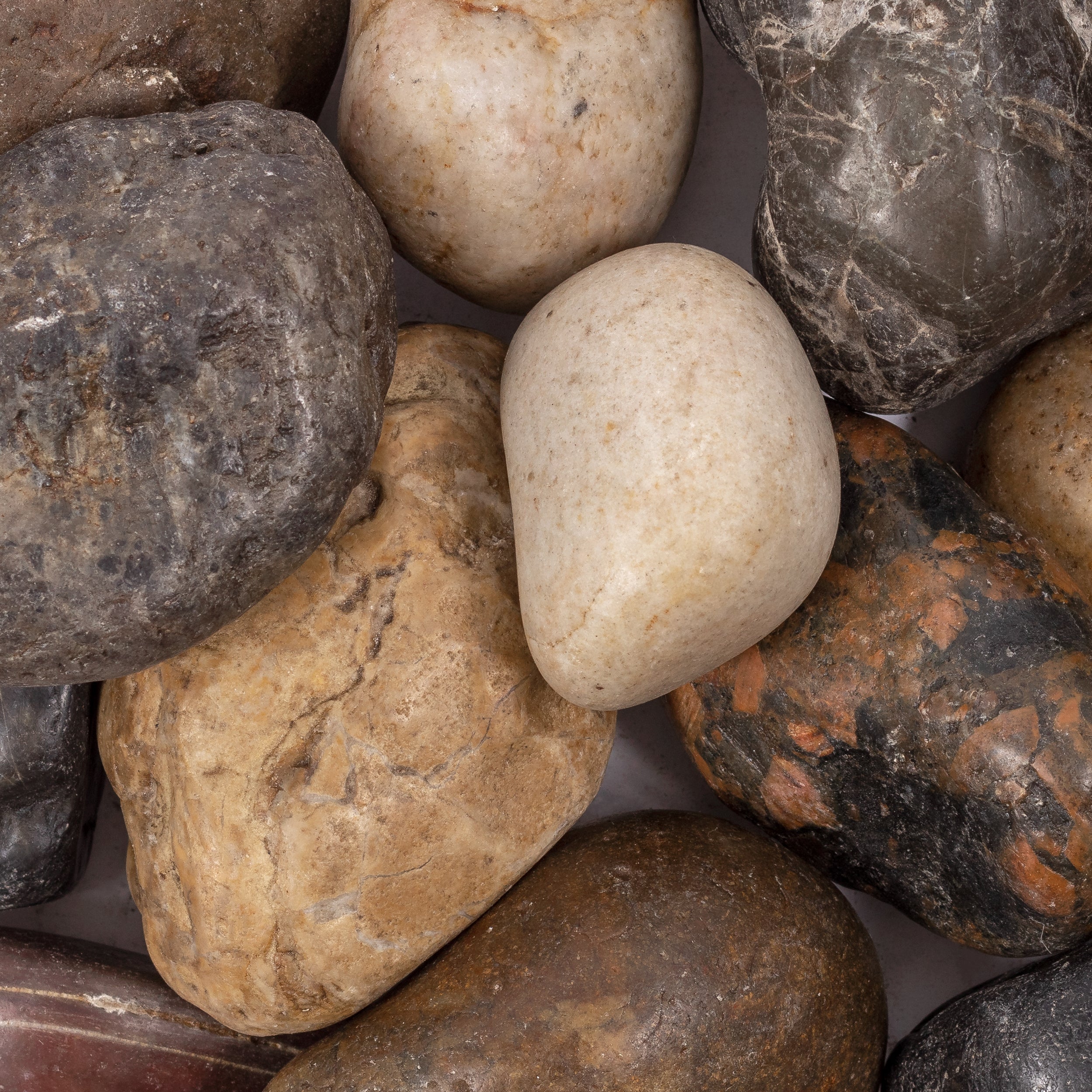 Riverstone Loose Pebbles