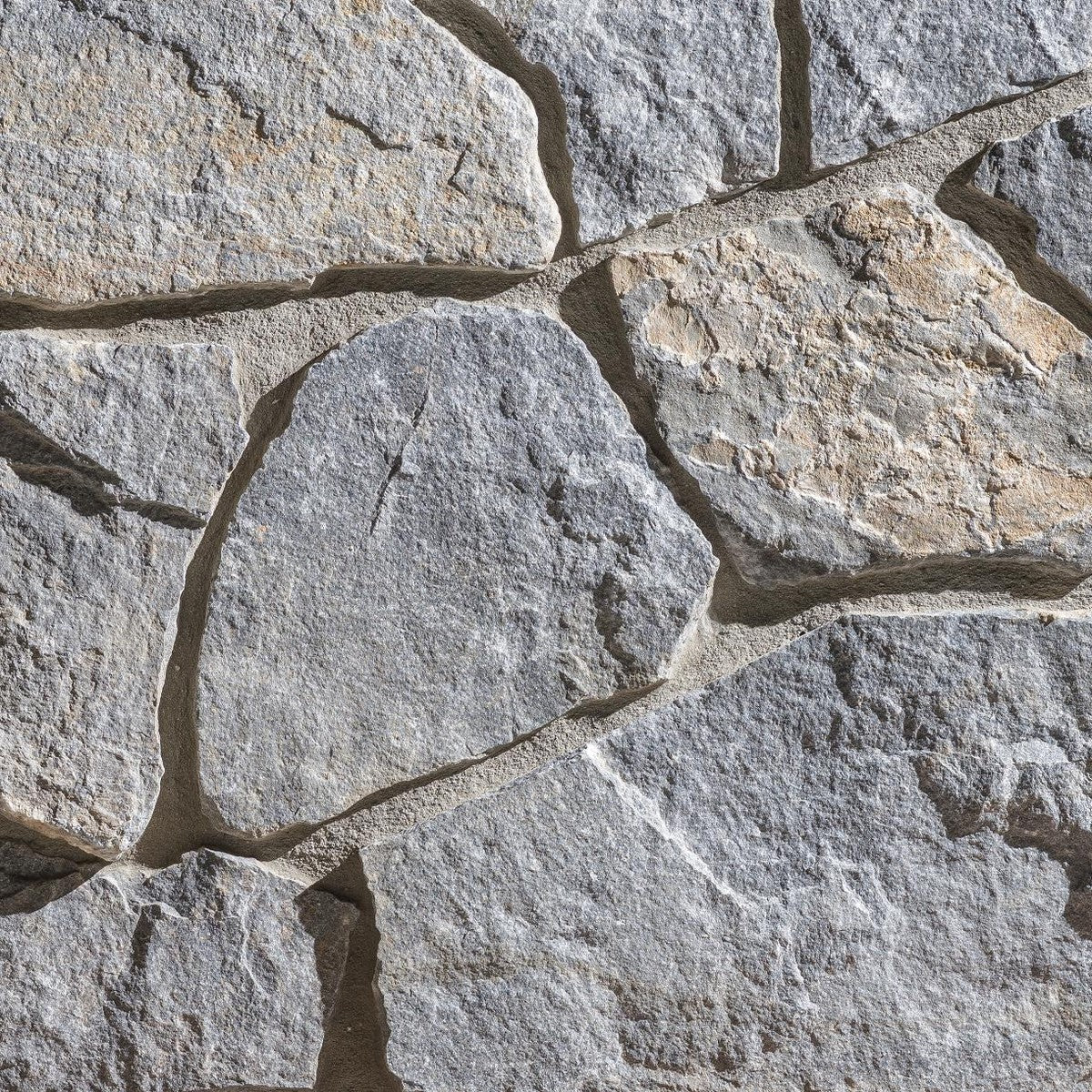 Old World QuarryField Silver Bay Stone Veneer stone veneer by Old World Veneer