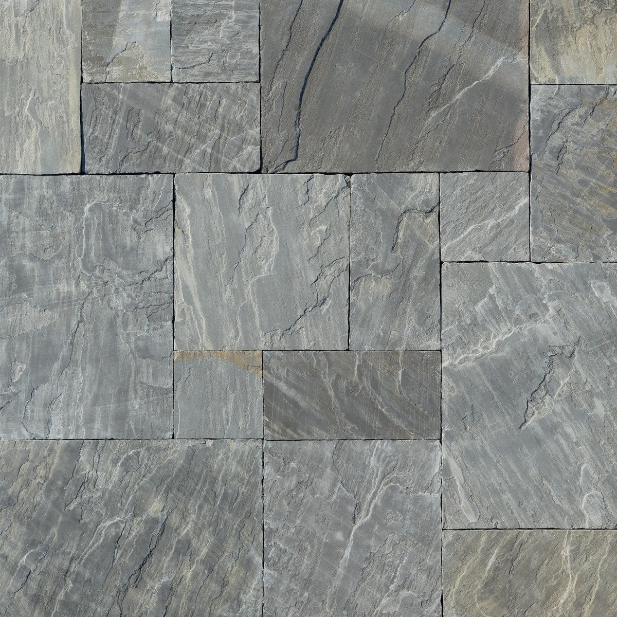Old World Artisan Flagstone Sable Paving Stone stone veneer by Old World Flagstone